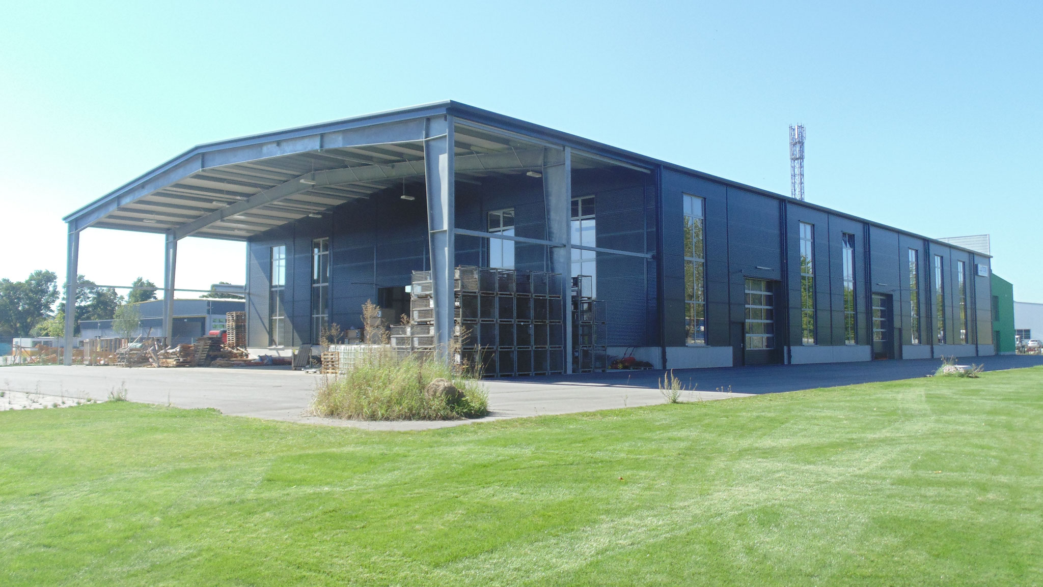 Neubau Betriebsgebäude Firma Lange GmbH, Essenbach 2014