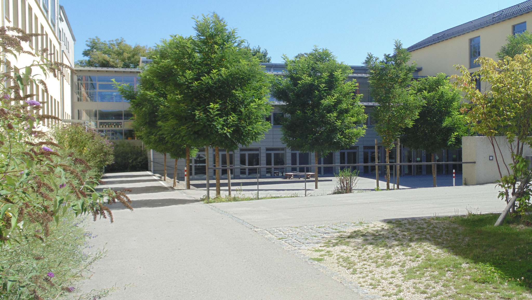 Umbau und Sanierung Volksschule, Ergolding 2011/2012 