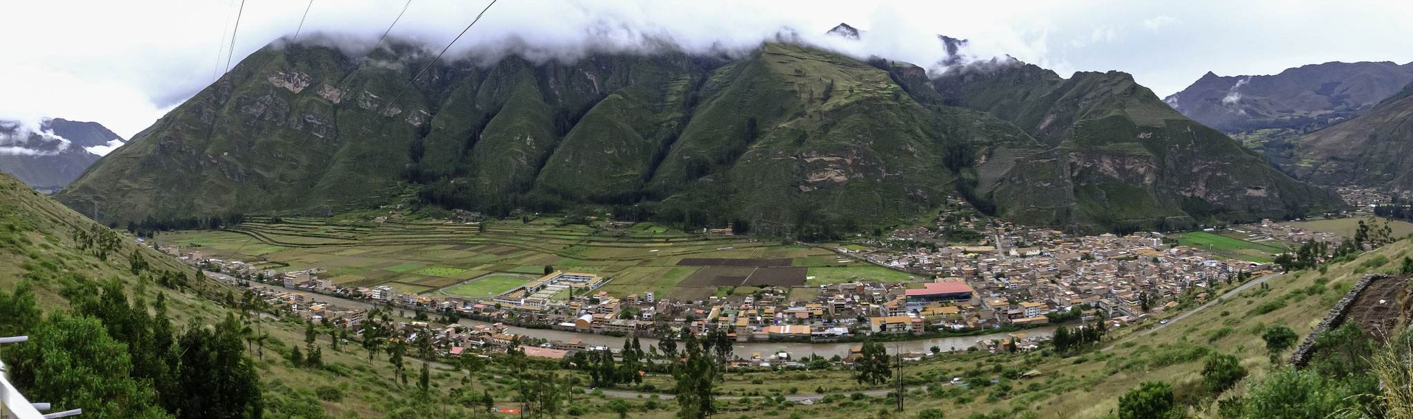 Peuplée depuis le 10ème ou 11ème siècle, Pisac devint capitale régionale sous les Incas