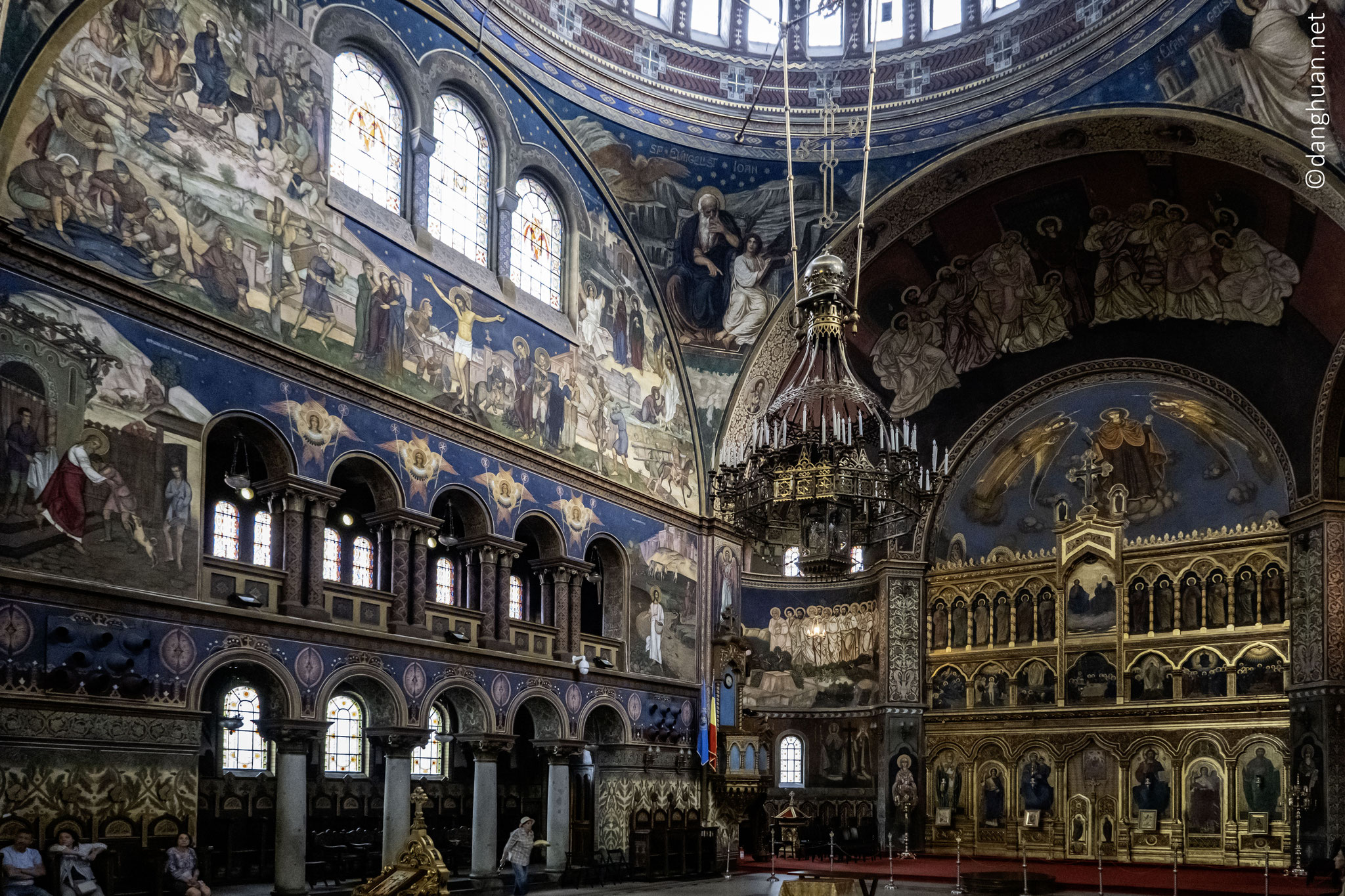 Cathédrale Orthodoxe SFANTA TREIME, construite en 1906 sur l'emplacement d'une église de 1797