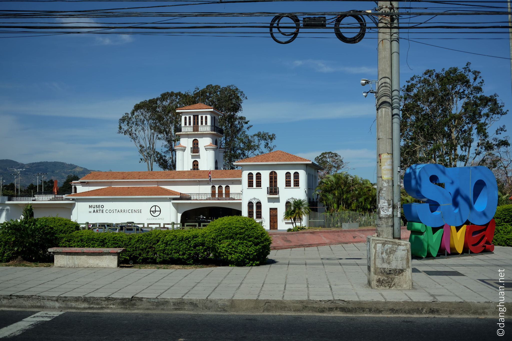 L'ancien aéroport de san josé converti en musée