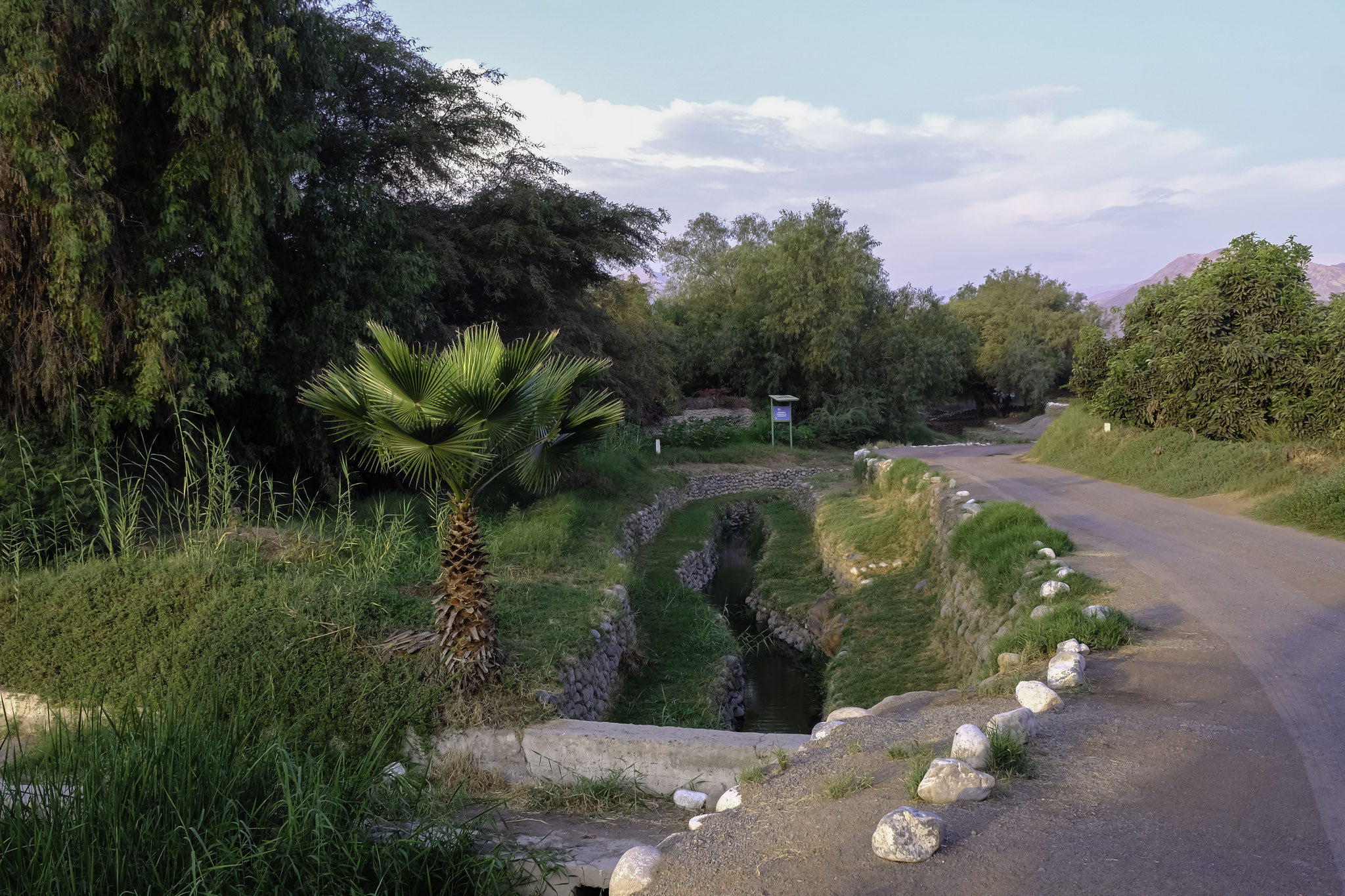 sont une série d'aqueducs (environ une quarantaine) ...