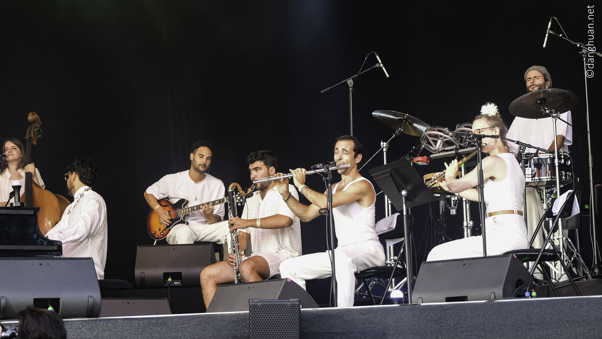 El chica & El Duende Orchestra,  La Défense Jazz Festival Juin 2025, Thibault Martinet : flûte, Arthur Tanguy :  flûte alto, Edwin Correia : guitare