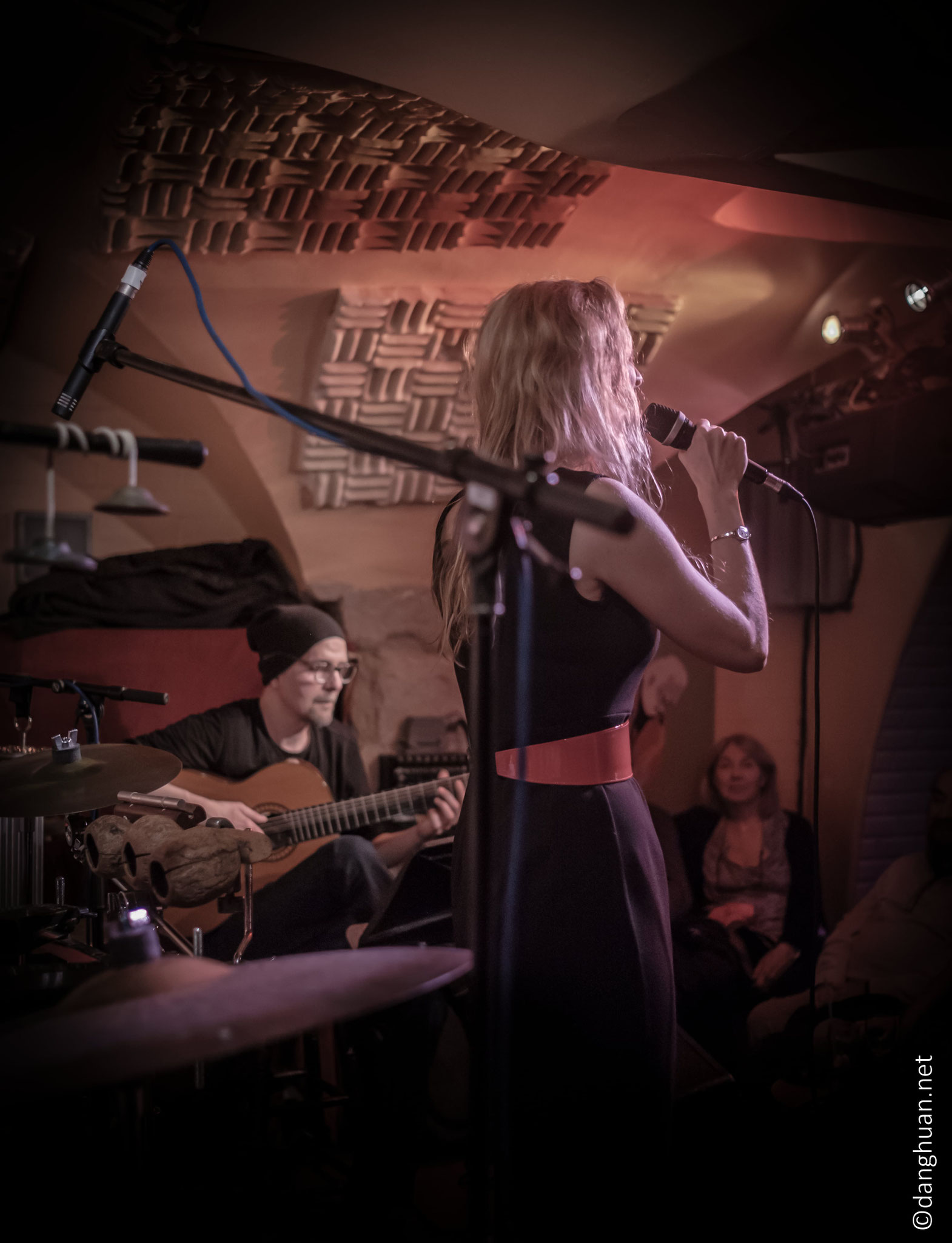 Virginie Henry Trio au Sunset (Hélios Martinez (guitare))