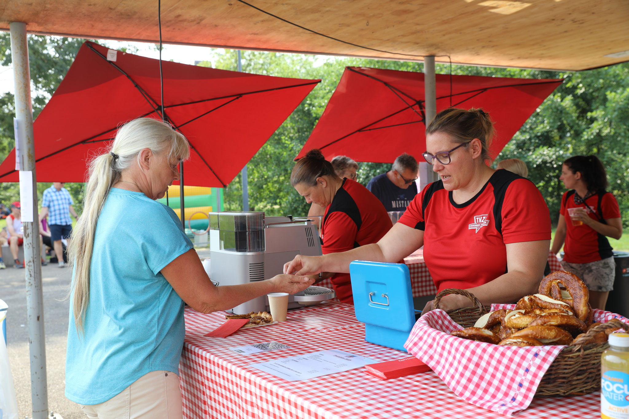 ... und lässt die Kasse klingeln