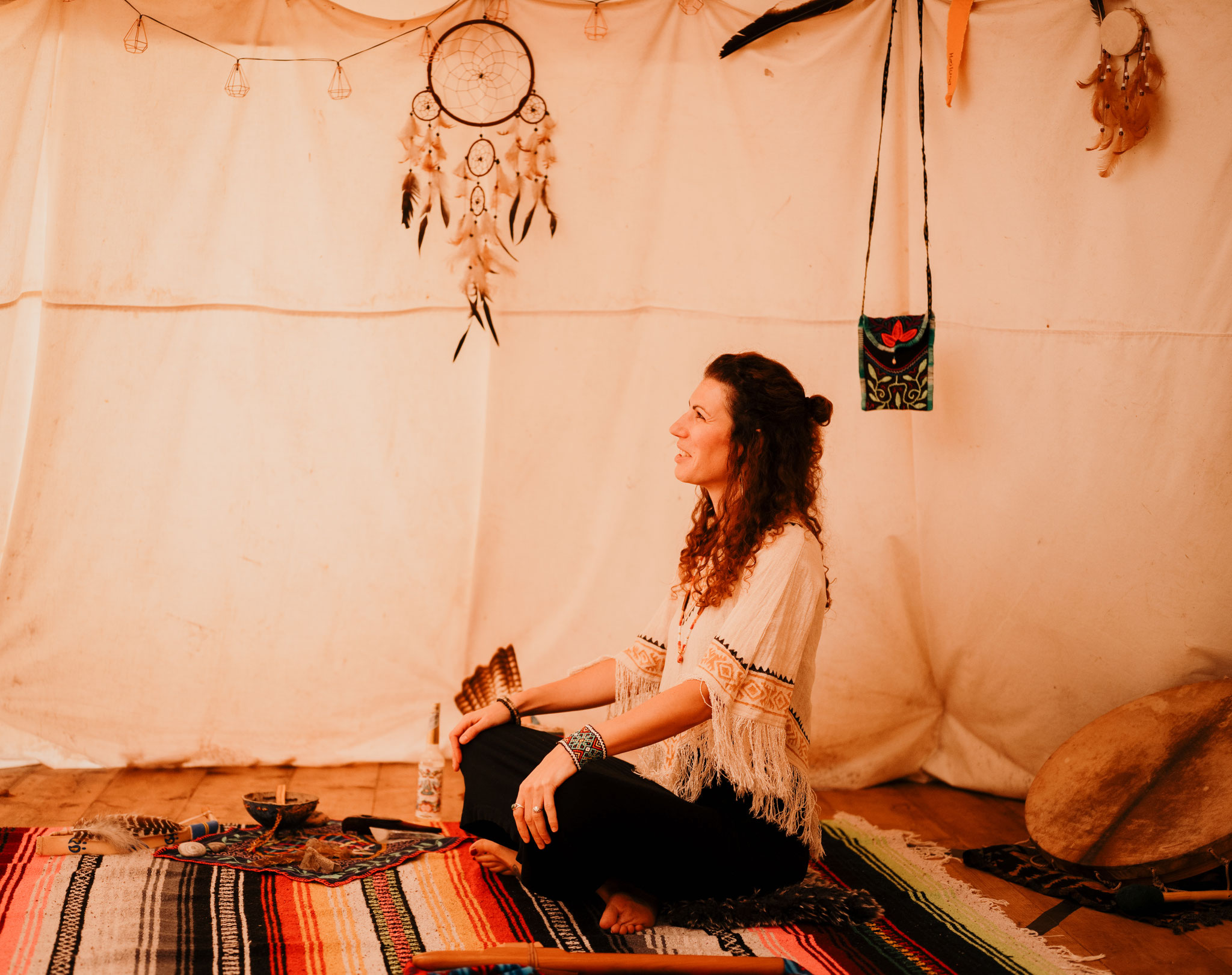 Erzählstunde im Tipi
