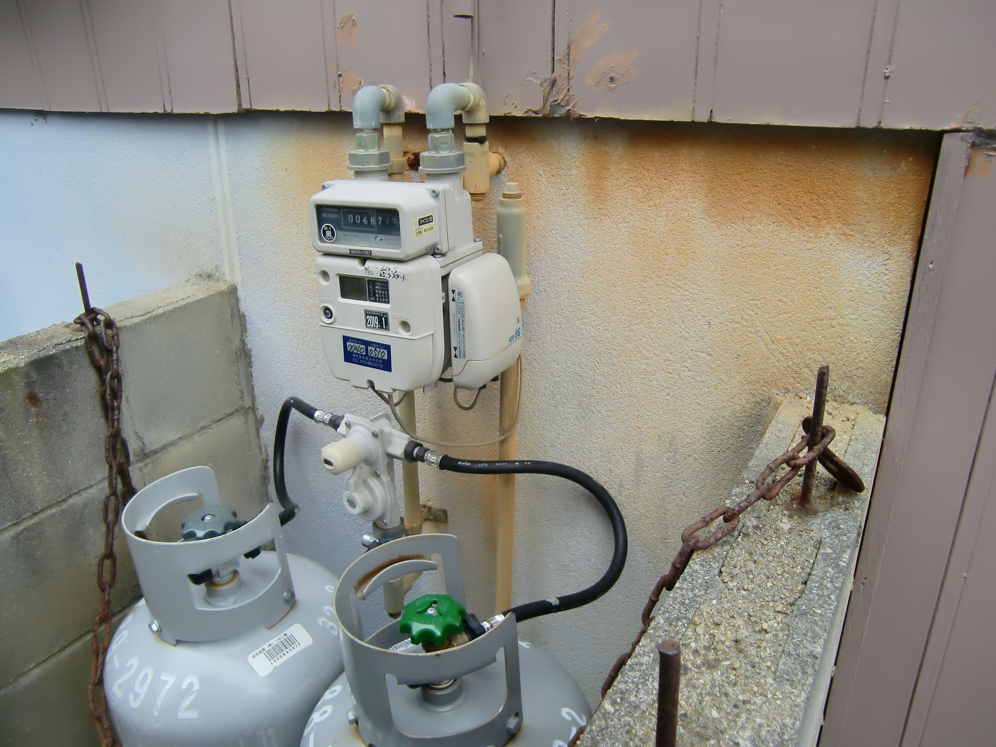燃料転換、石油給湯器からガス給湯器へ - あいじょう株式会社 燃料転換、石油給湯器からガス給湯器へ - あいじょう株式会社