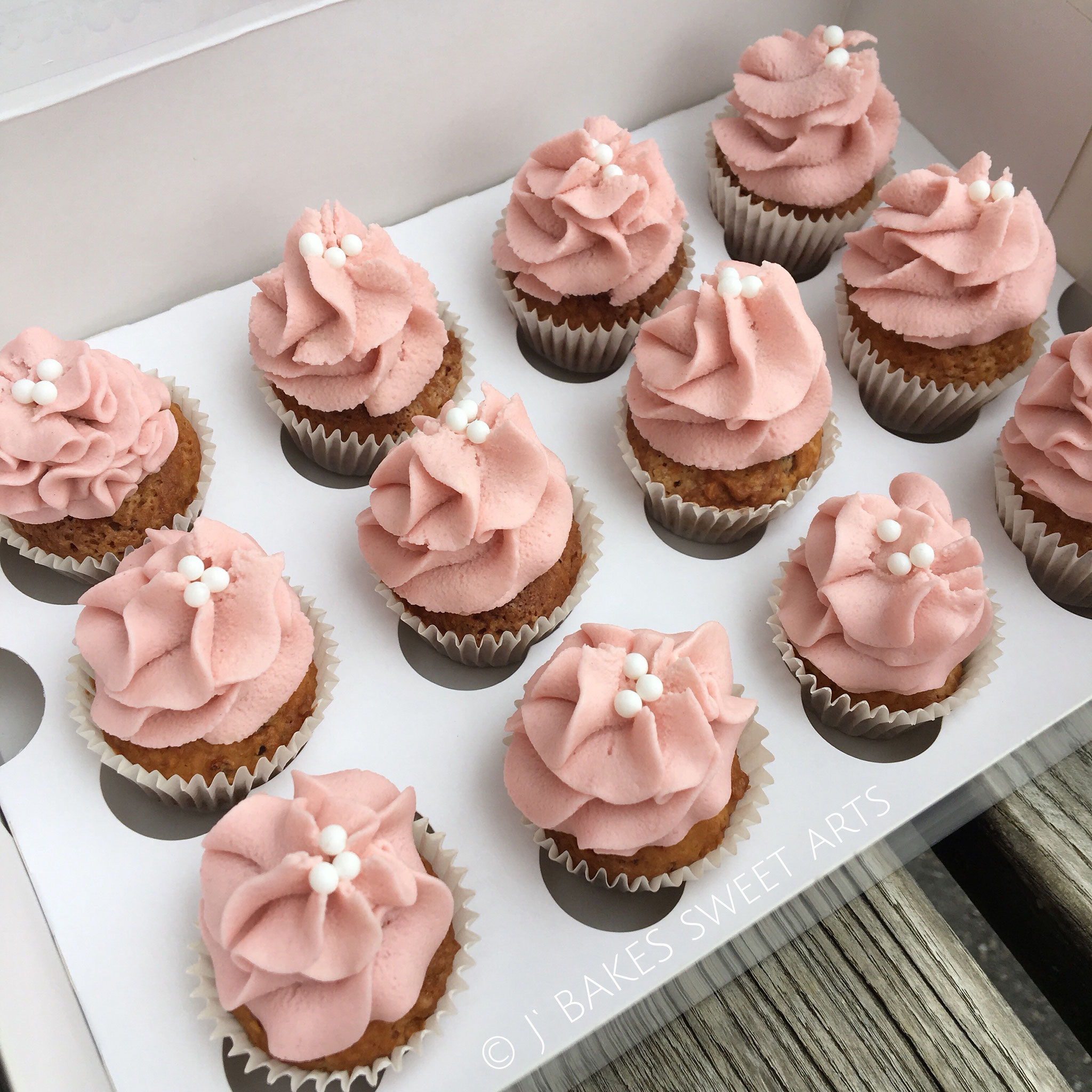 Haselnuss-Mini-Cupcakes // Hazelnut-Mini-Cupcakes