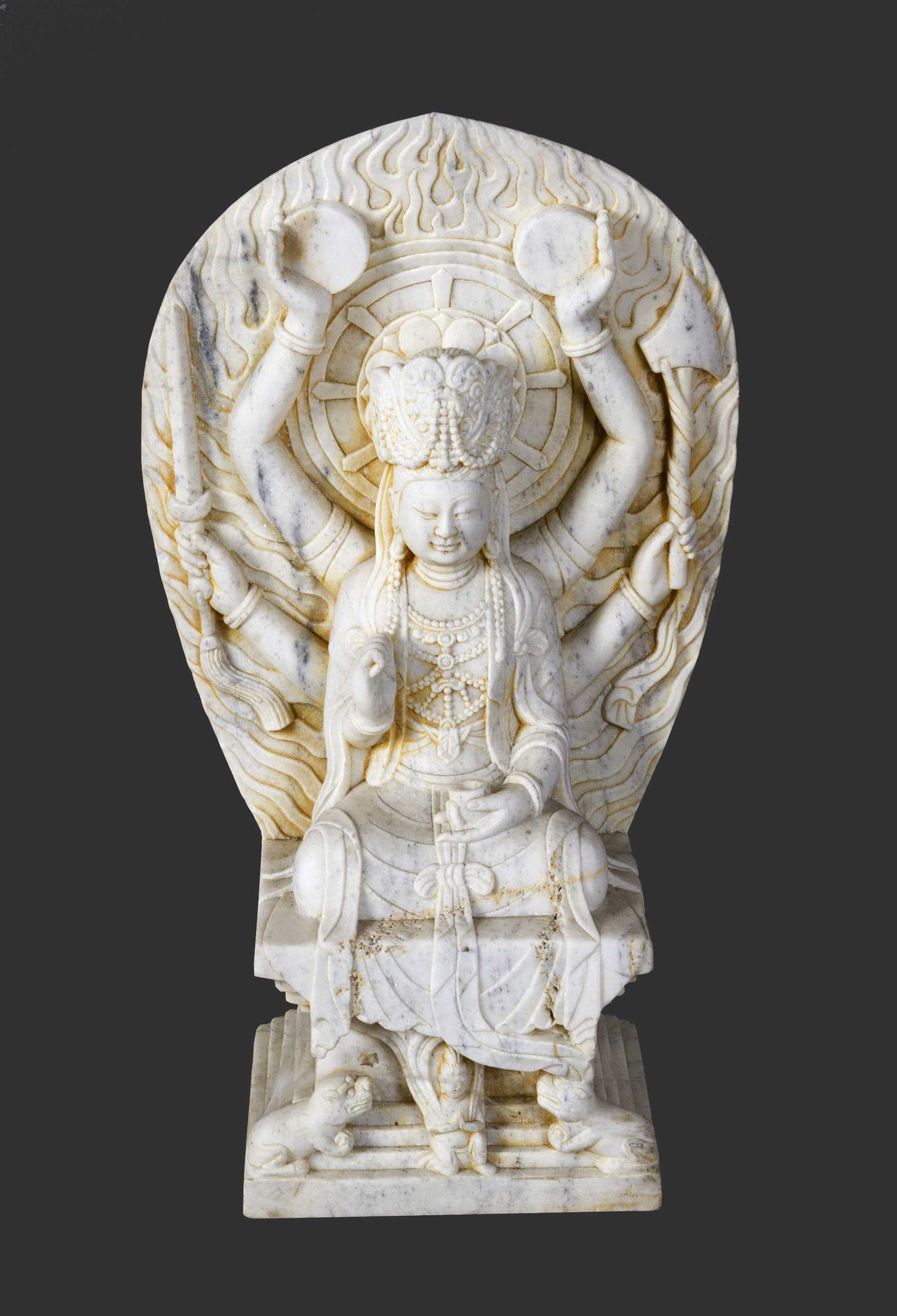 Sitzende Guanyin Skulptur 