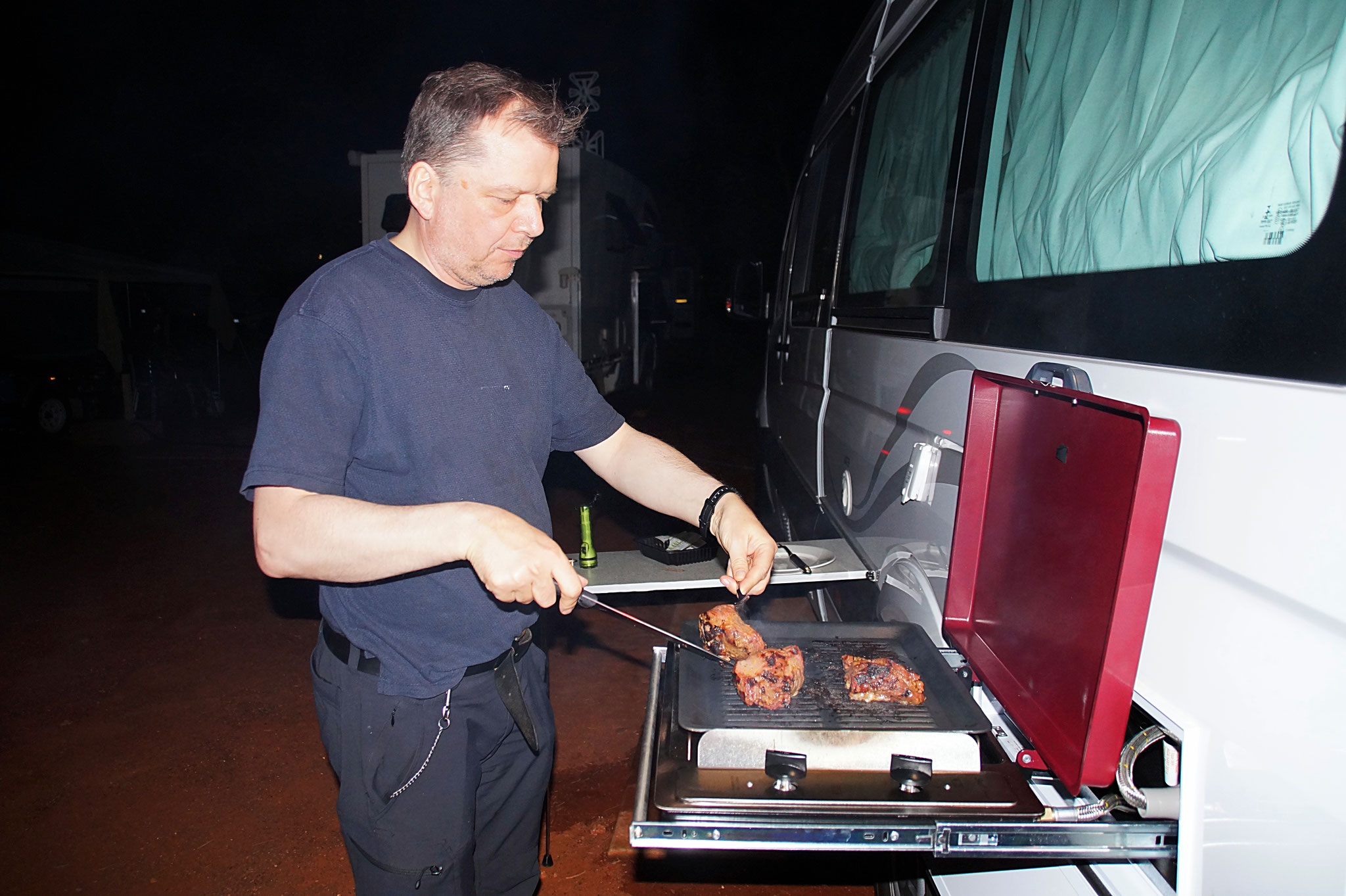 Grillen auf dem Ayers Rock Campground