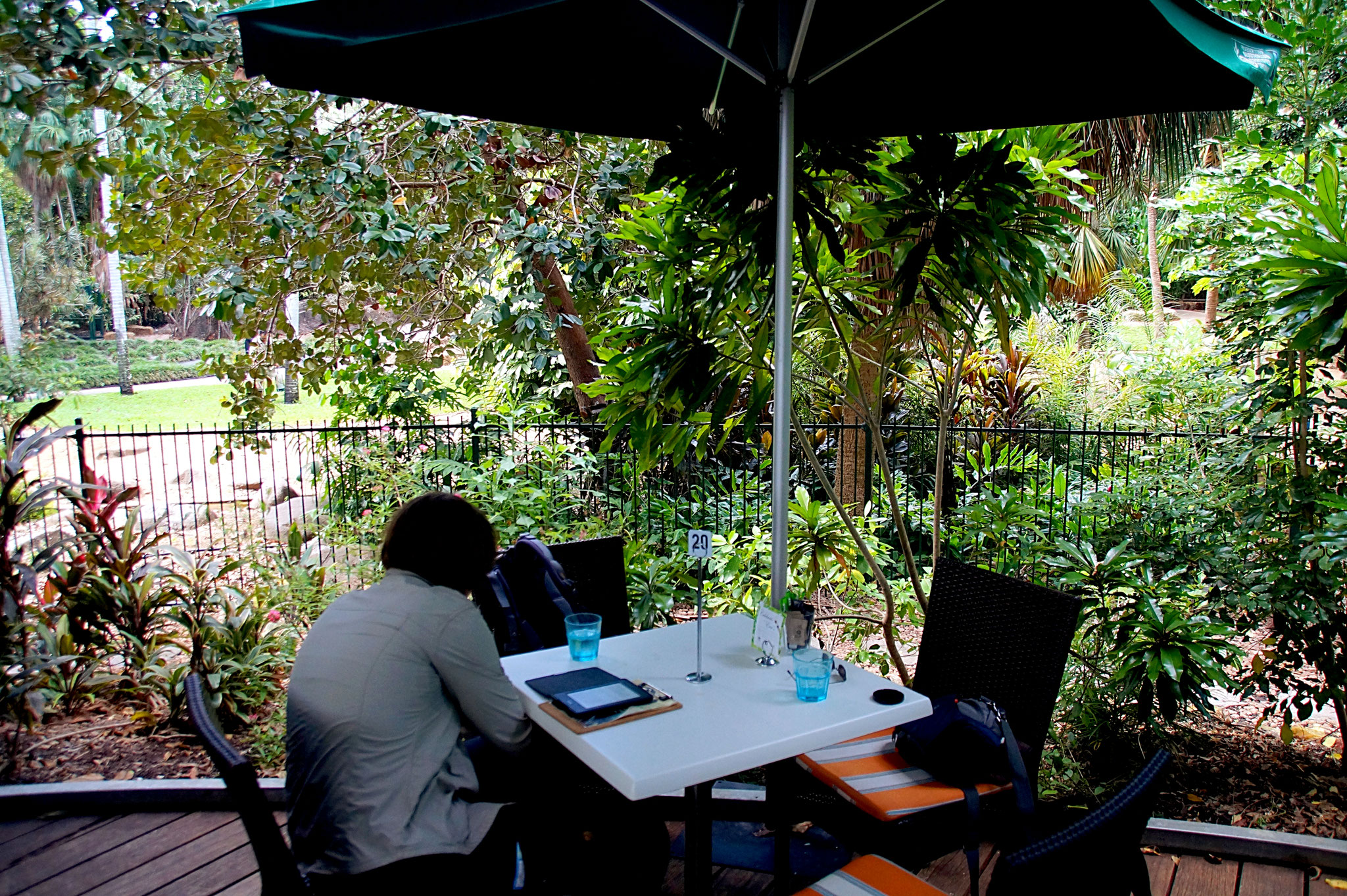 In Eva's Botanical Gardens Cafe erholten wir uns von einem Stadtrundgang in der Mittagshitze.