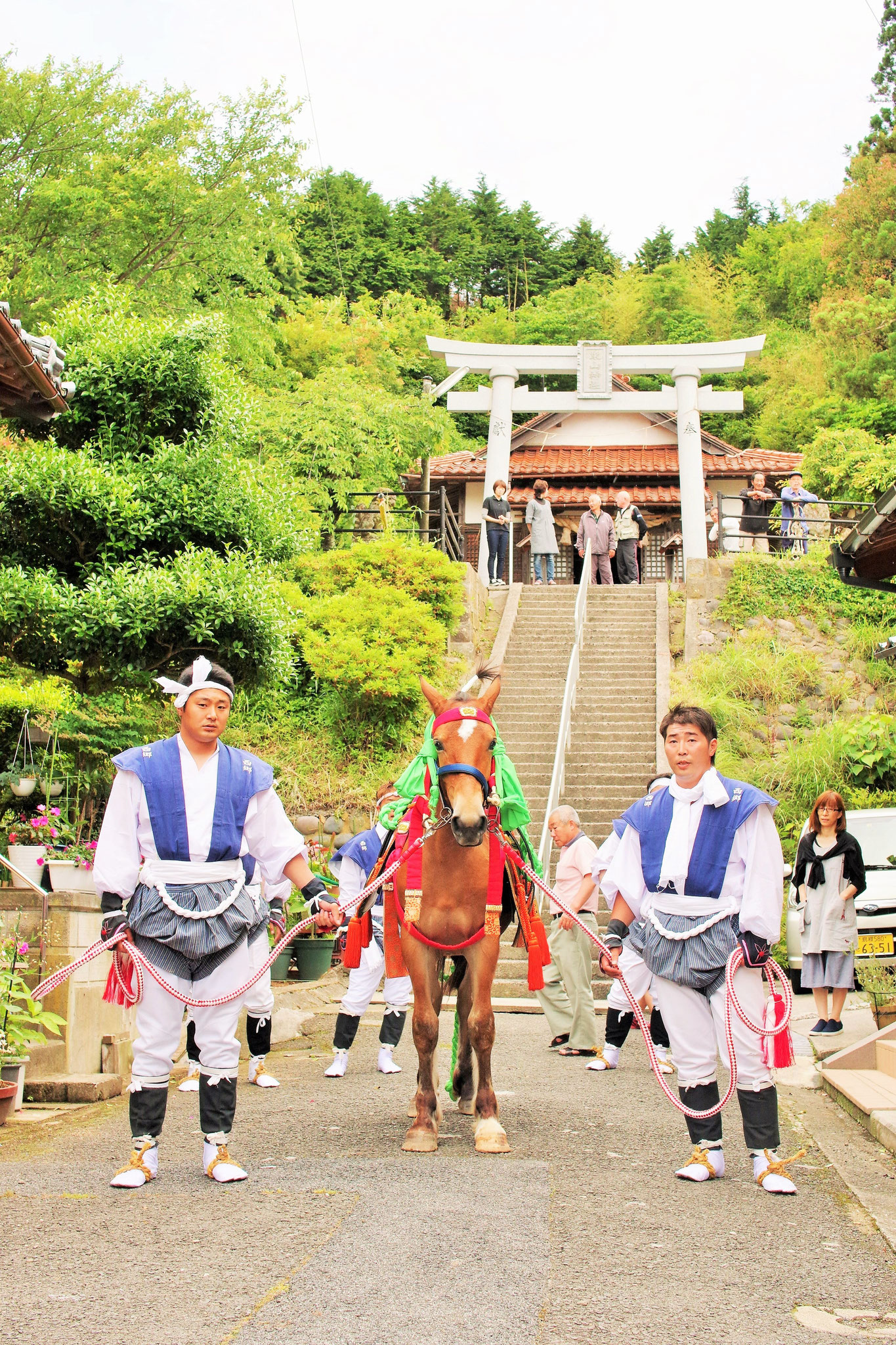 八幡さんをバッグに・・・