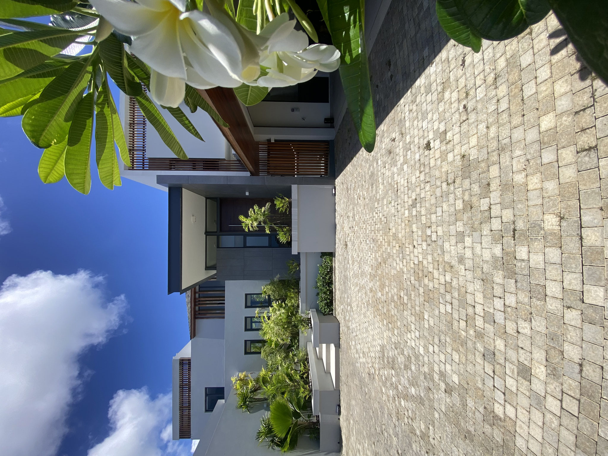 revente, achat et vente villa de luxe sur le golf de mont choisy ile maurice