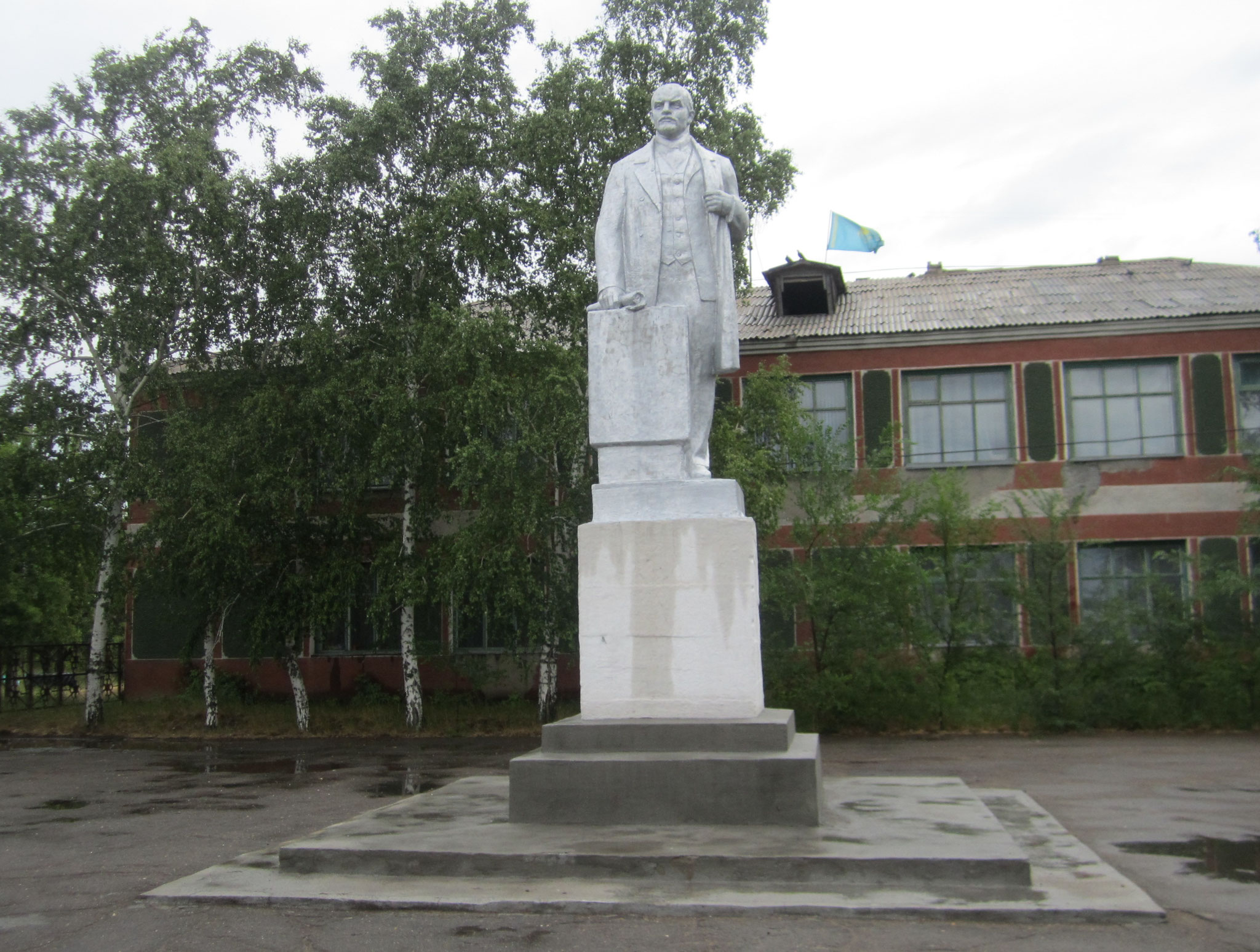 Монумент В.И. Ленину в с. Орловка