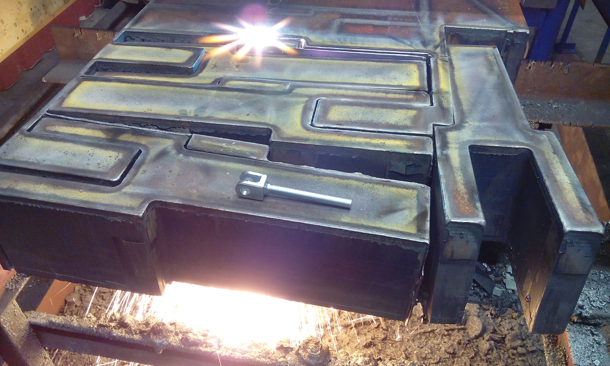 Autogenes Brennschneiden von Gabel DIN 82006 t=150mm