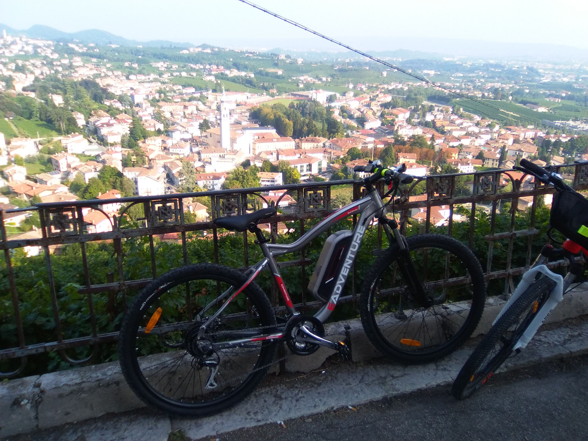 Punto Service , Valdobbiadene in bici elettrica