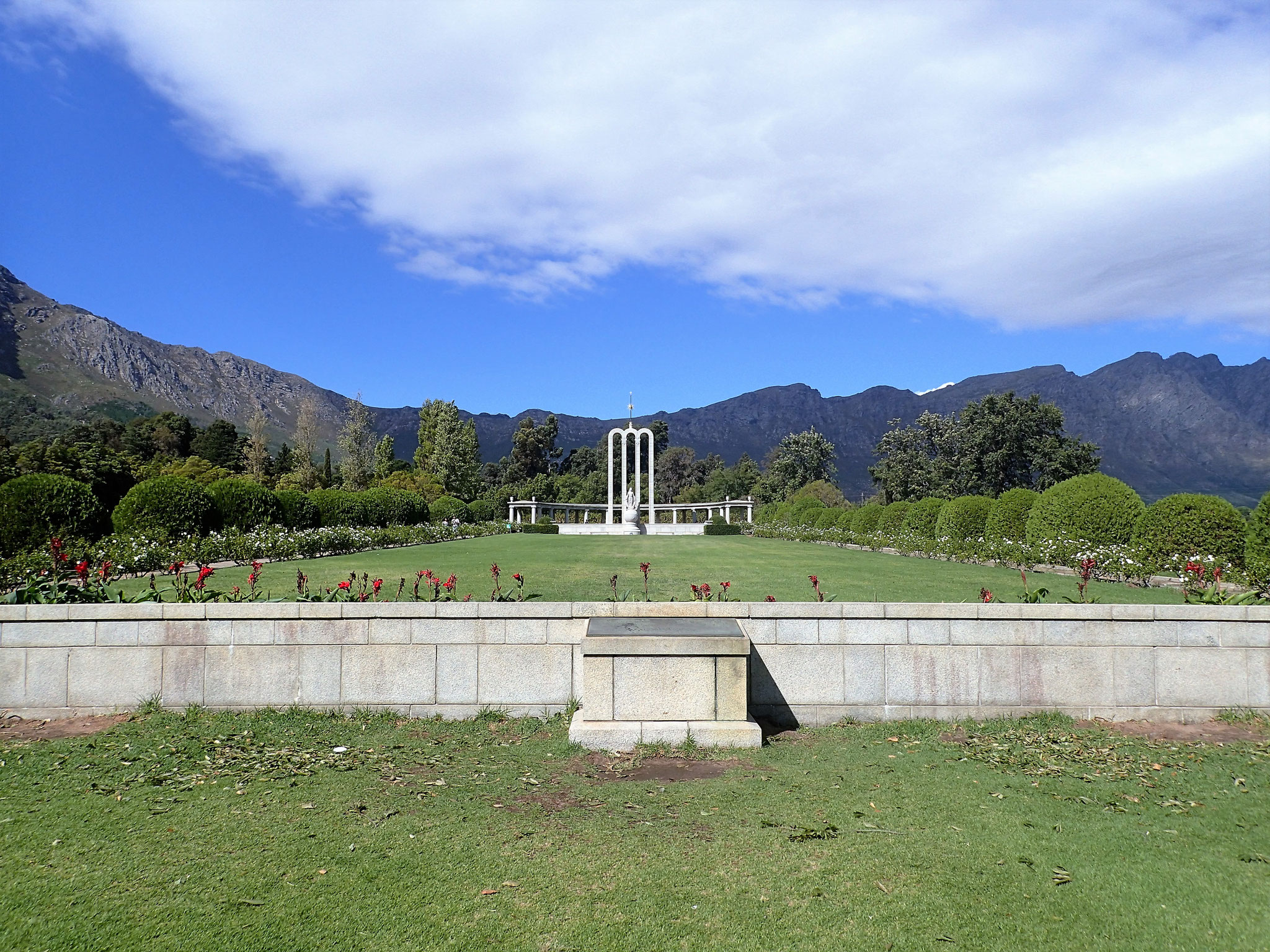 Huguenot Memorial