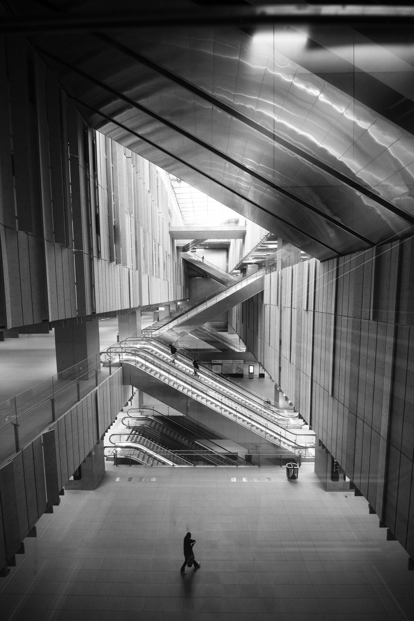 "Everywhere you go" - Station Saint-Denis Pleyel (2025). © Clémence Rougetet