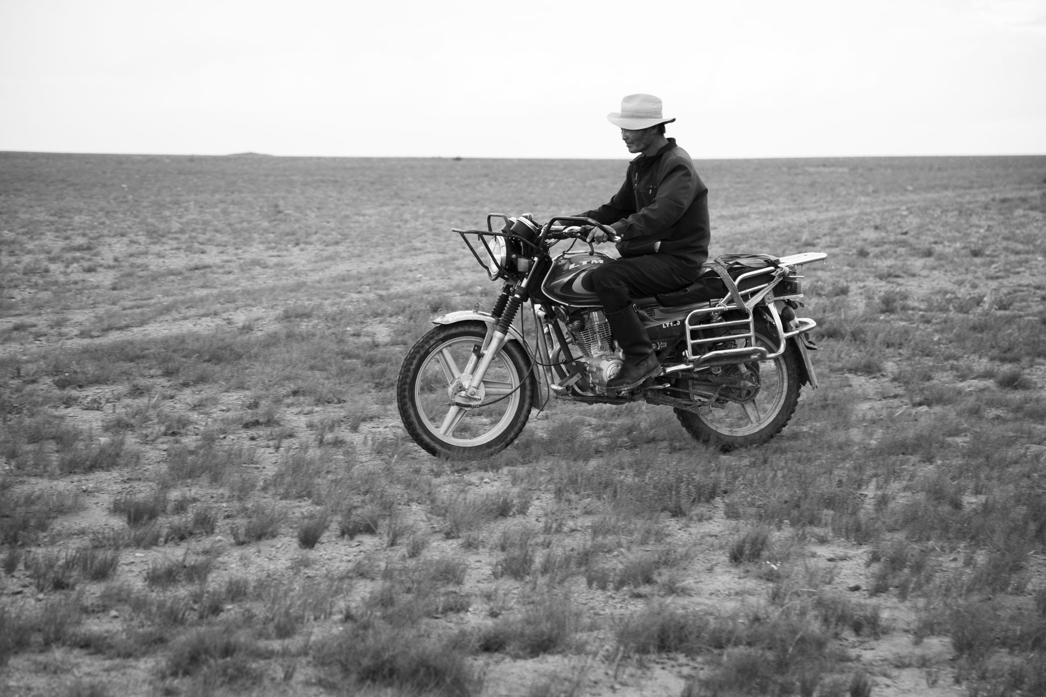 "The lonely rider" - Bold. Mongolie (2025). © Clémence Rougetet