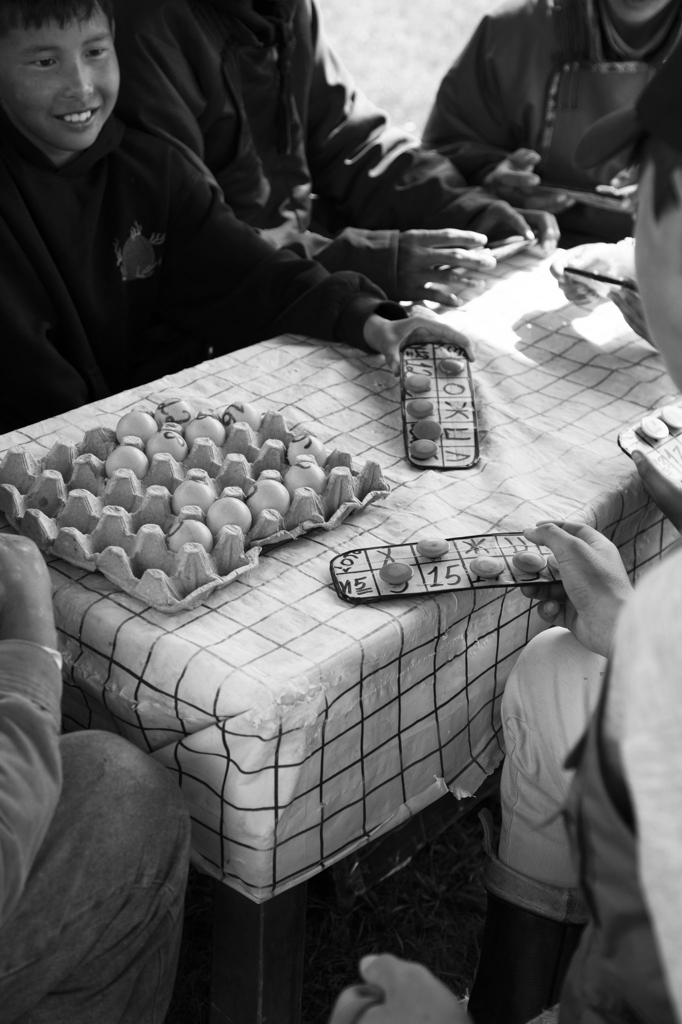"Try your chance" - Fête du yack. Vallée de l’Orkhon, Mongolie (2025). © Clémence Rougetet
