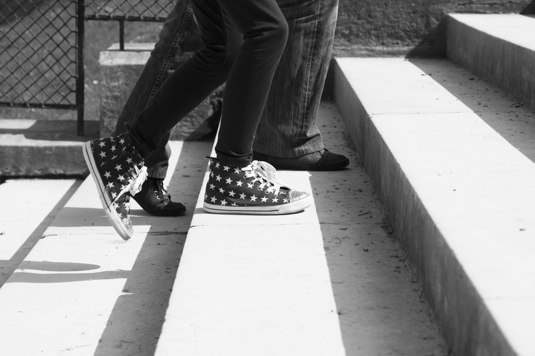"Feet walk" - Jardin du Luxembourg (2017). © Clémence Rougetet