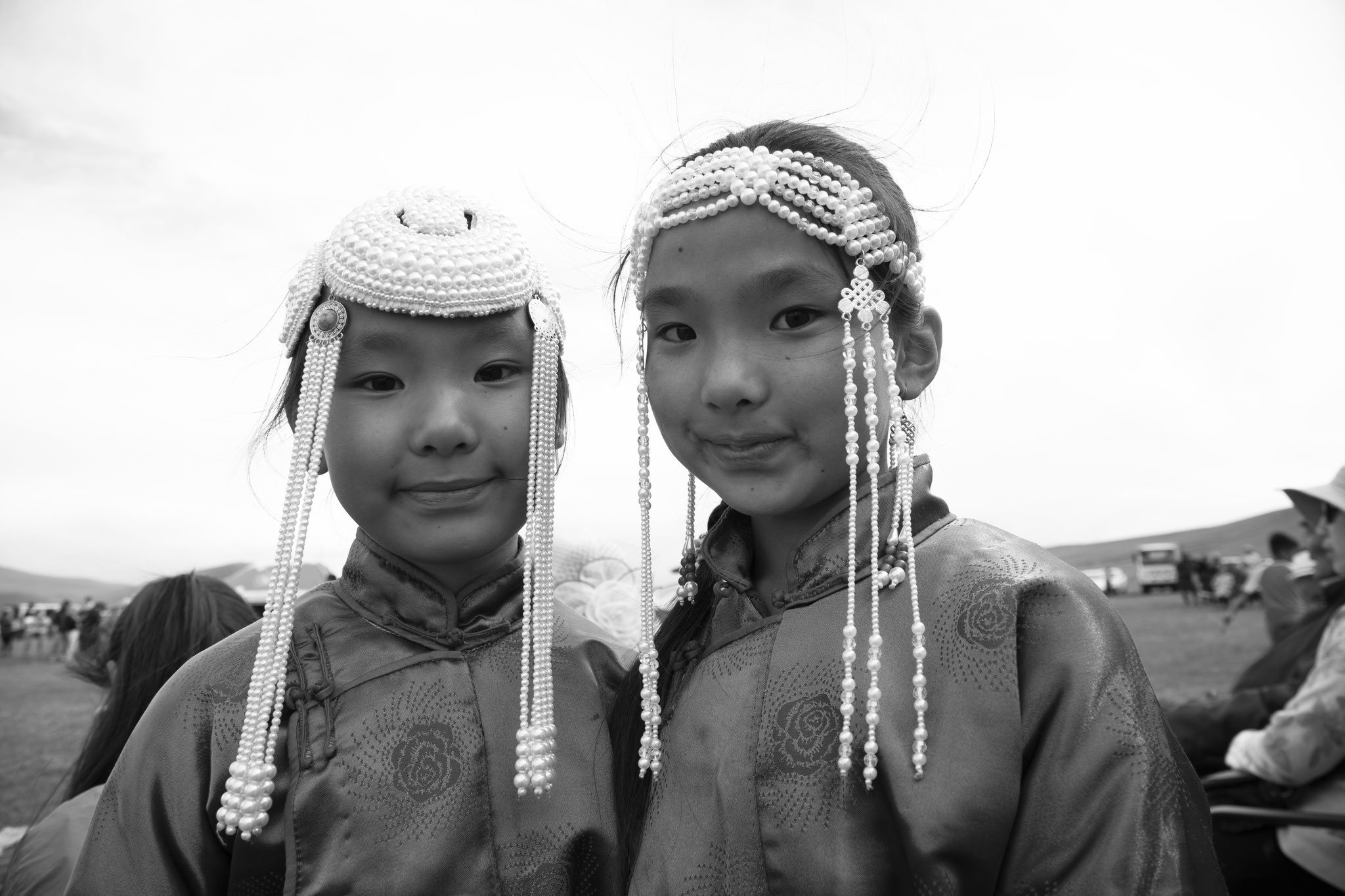 "Never without my sister" - Fête du Feutre. Province d’Övörkhangay, Mongolie (2025). © Clémence Rougetet