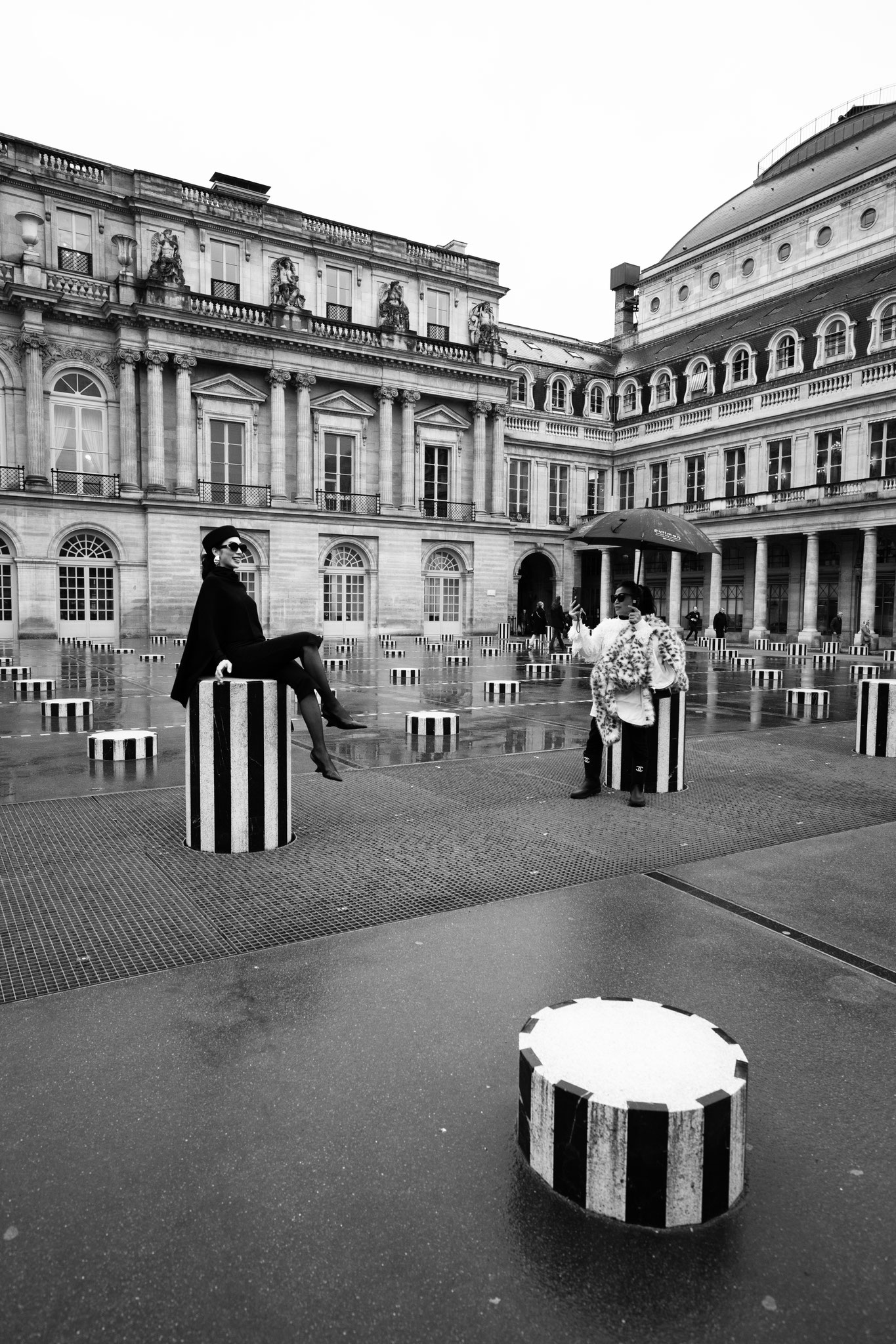 "Shooting on time" - Paris (2025). © Clémence Rougetet