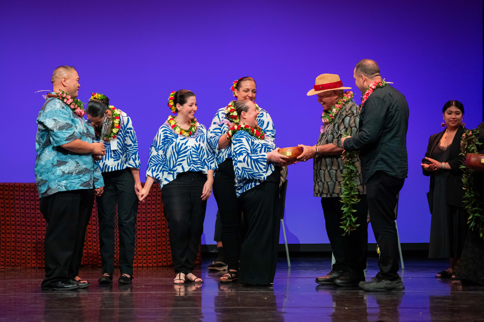 ‘Ōlelo Hawai‘i Preis: Hālau Hula 'O Nāpunaheleonāpua (Italien/Portugal/Vereinigtes Königreich)