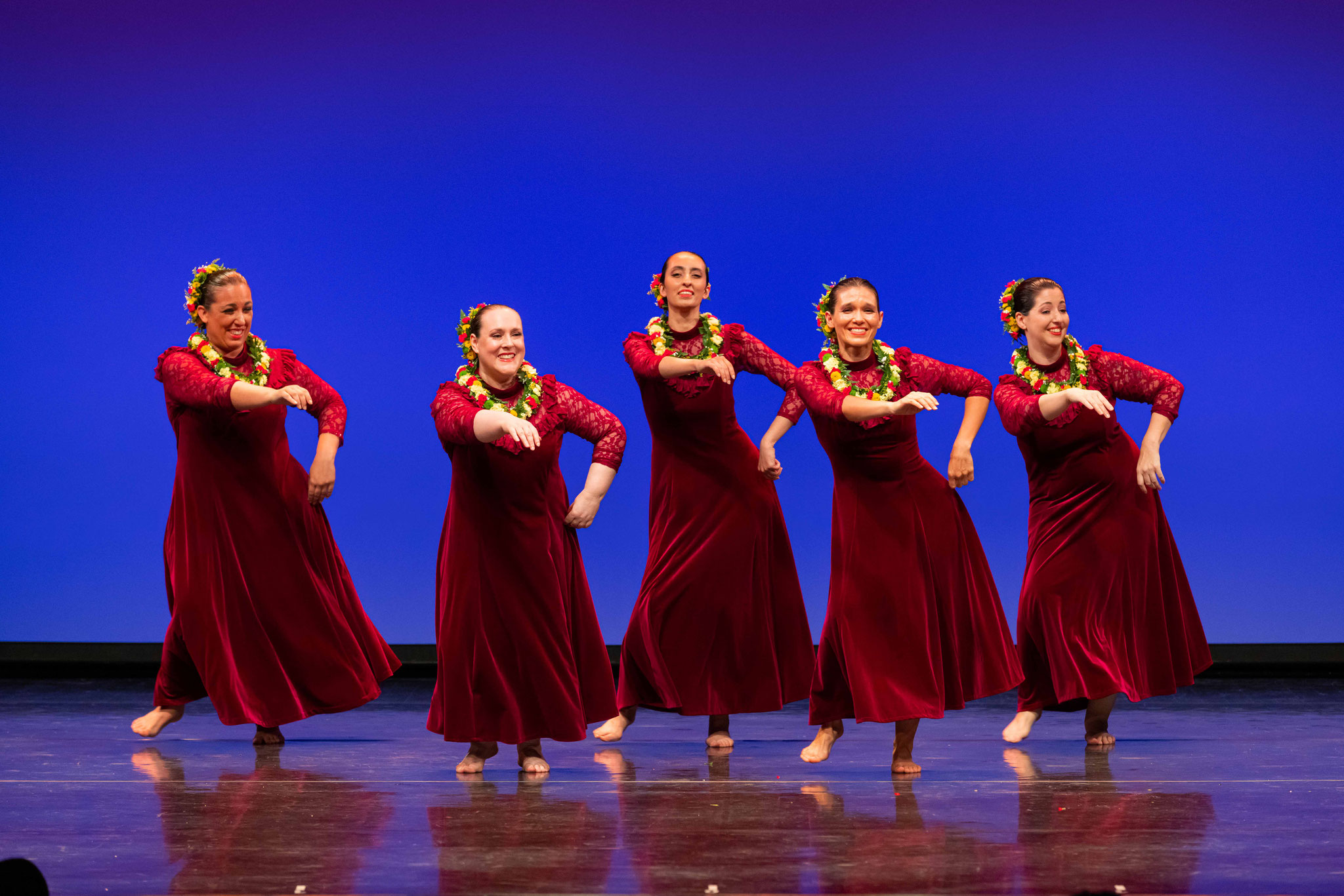 Hālau Hula 'O Nāpunaheleonāpua - Italien/Portugal/Vereinigtes Königreich