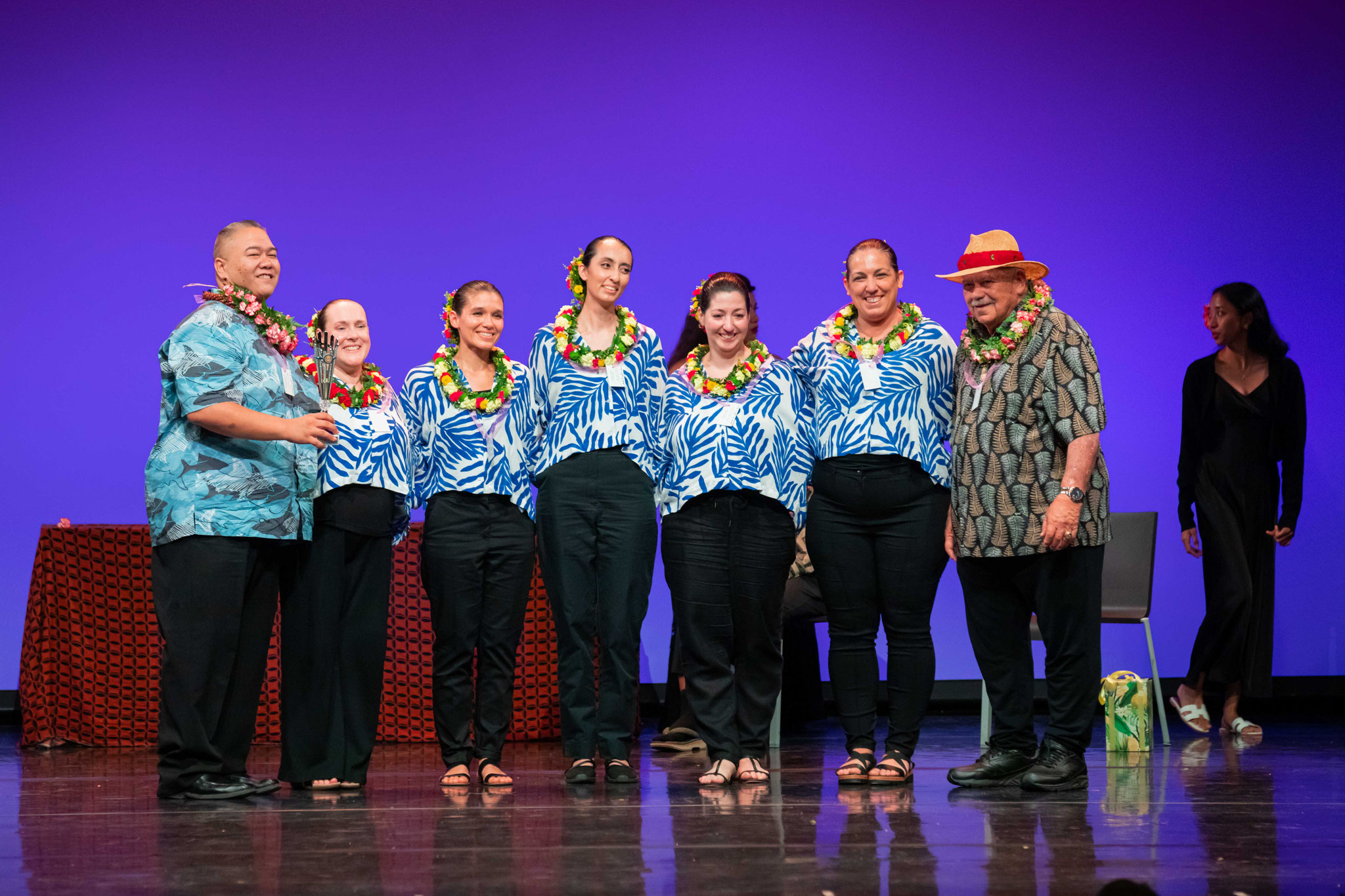Wahine 'Auana Gruppe 1. Platz: Hālau Hula 'O Nāpunaheleonāpua (Italien/Portugal/Vereinigtes Königreich)
