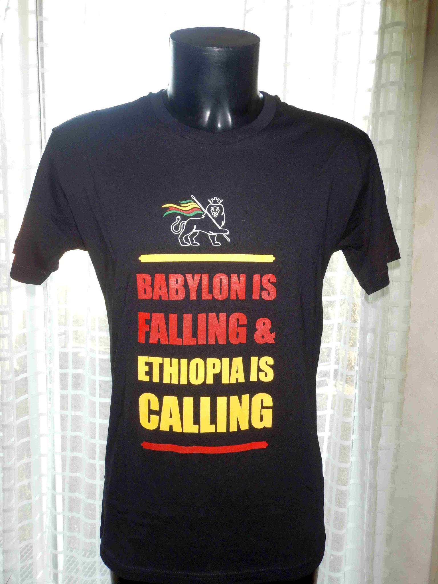 T-Shirt Ethiopien Robe Habesha Coton Ethiopie Artisanat ethiopien Epices made by locals solidaire équitable textils voyage Ethiopie 1