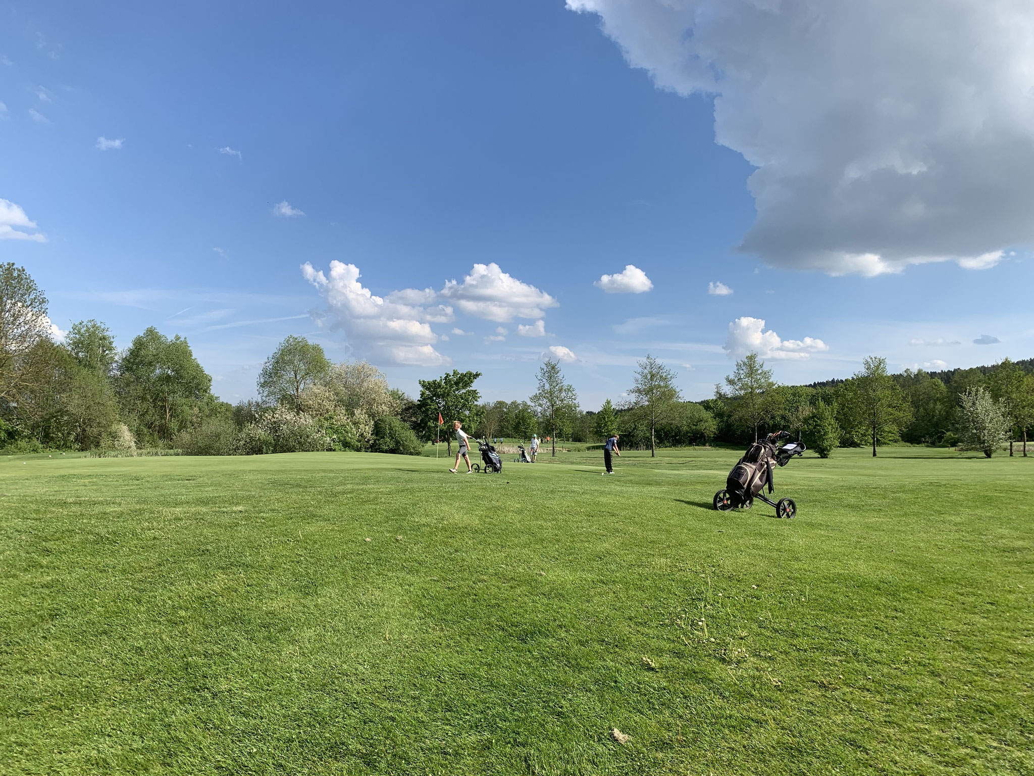 Len Jeron Ohlsen überrascht erneut seine Konkurenz mit einer 87er Runde