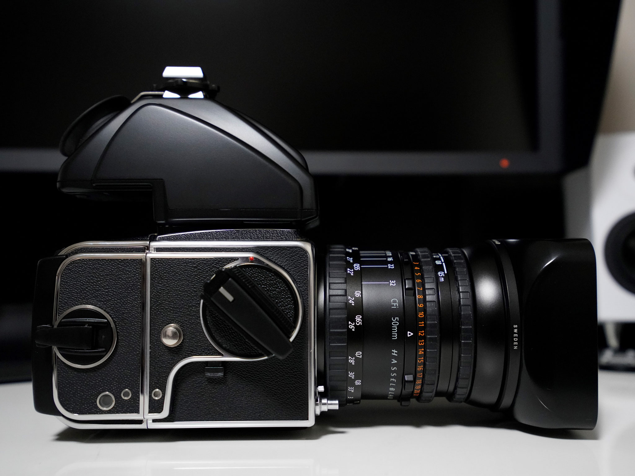 ZEISS CFi Distagon 50mm f/4 T* (20047) - Hasselblad Moments ZEISS CFi Distagon 50mm f/4 T* (20047) - Hasselblad Moments