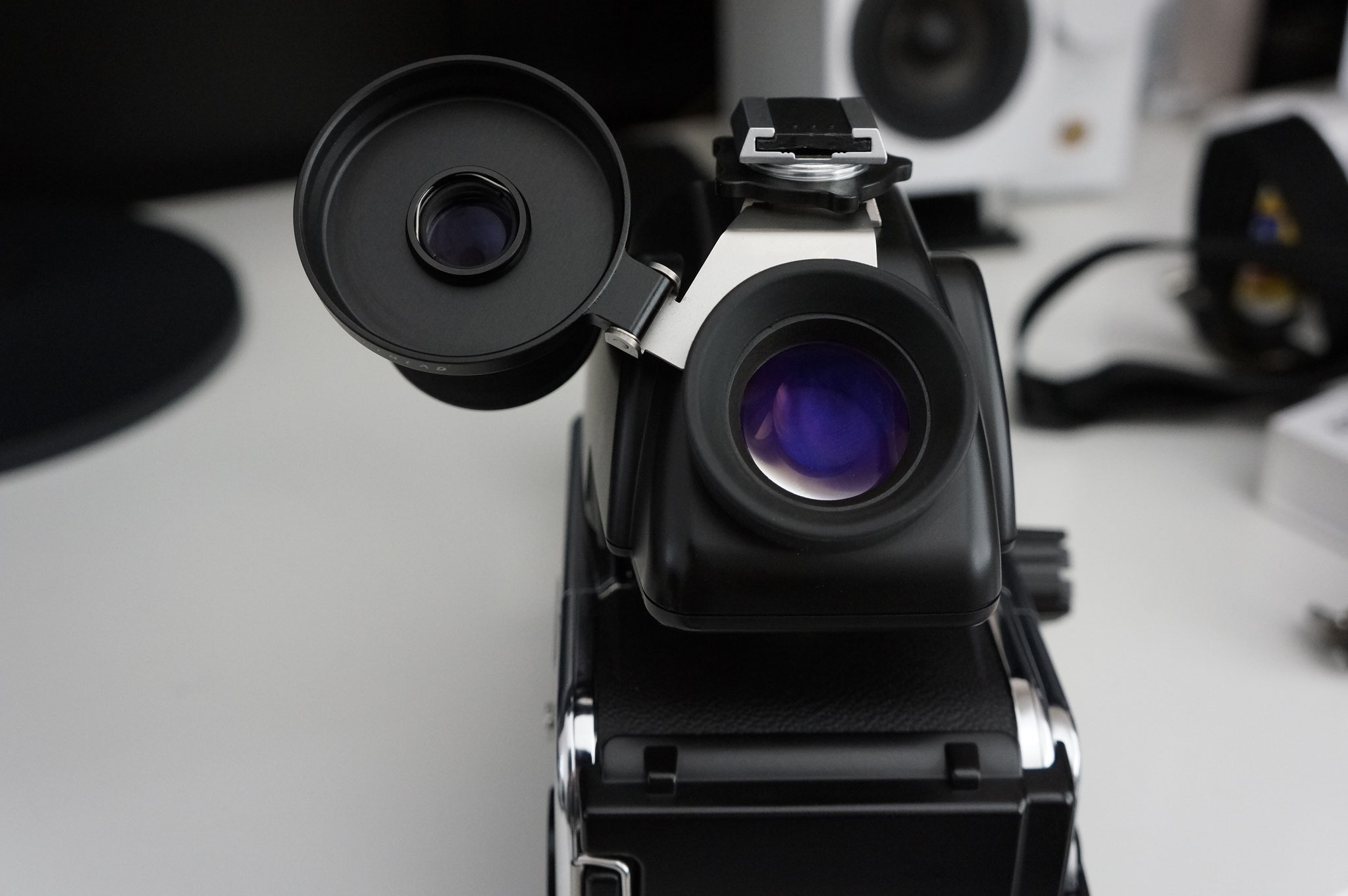 Prism Viewfinder PM45 (42309) - Hasselblad Moments Prism Viewfinder PM45 (42309) - Hasselblad Moments
