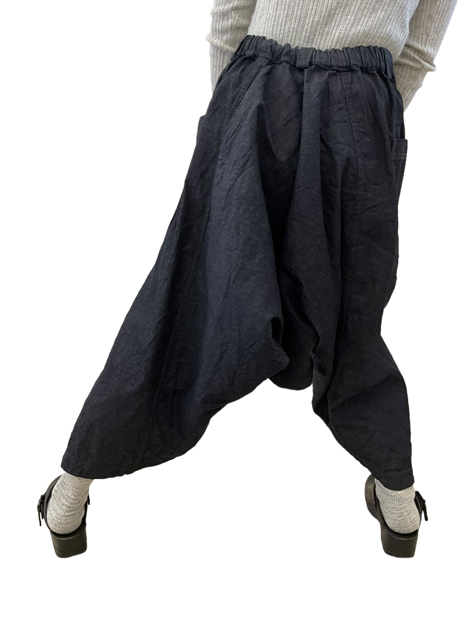サルエルパンツ