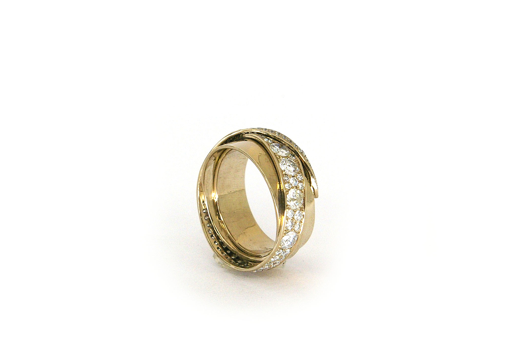 Champagner Gold. Diamanten. 