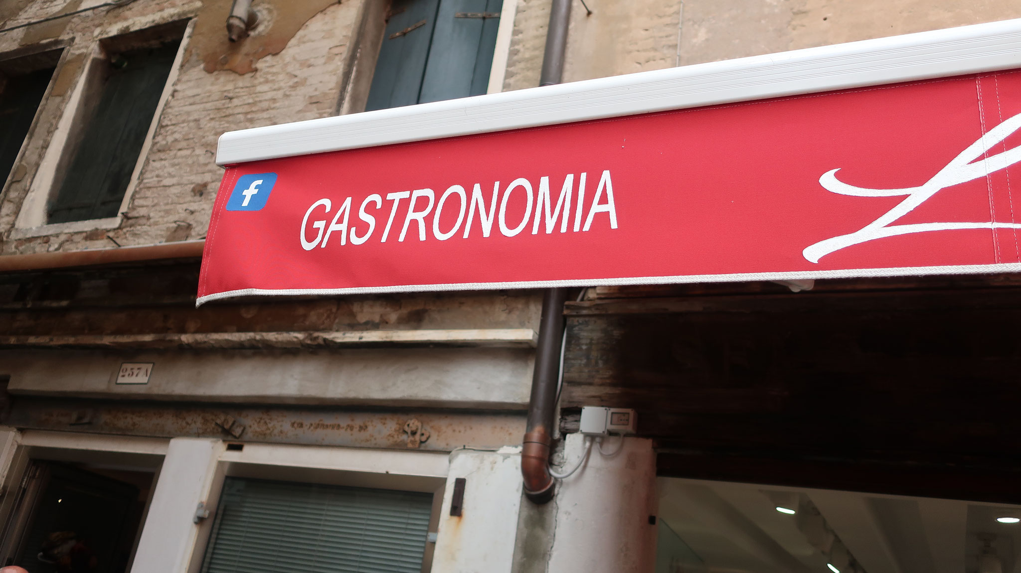 A sign of gastronomia 