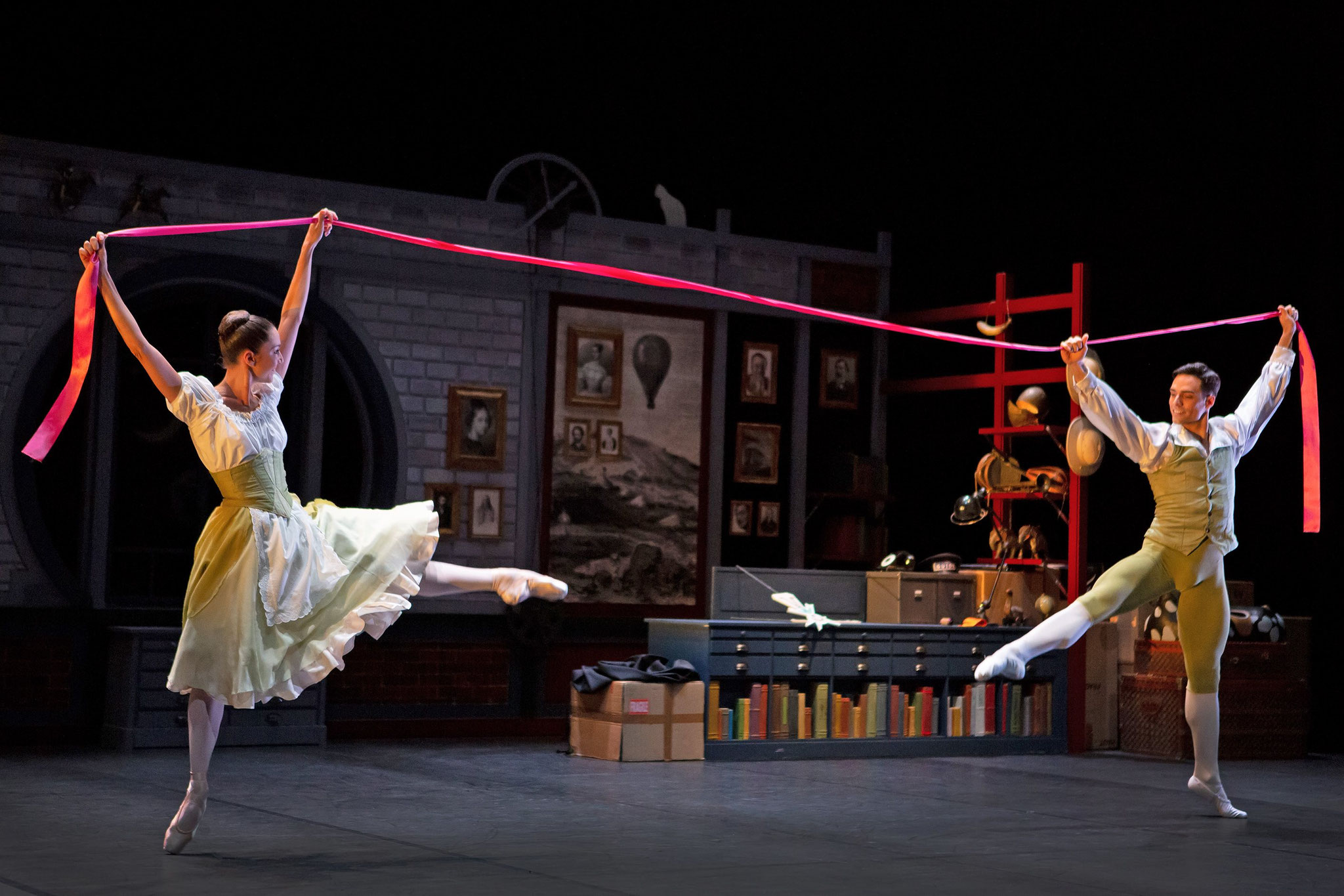 Scénographie pour le Ballet National de Bordeaux, Chorégraphie de Guillaume Debut: Le marchand et l'oubli