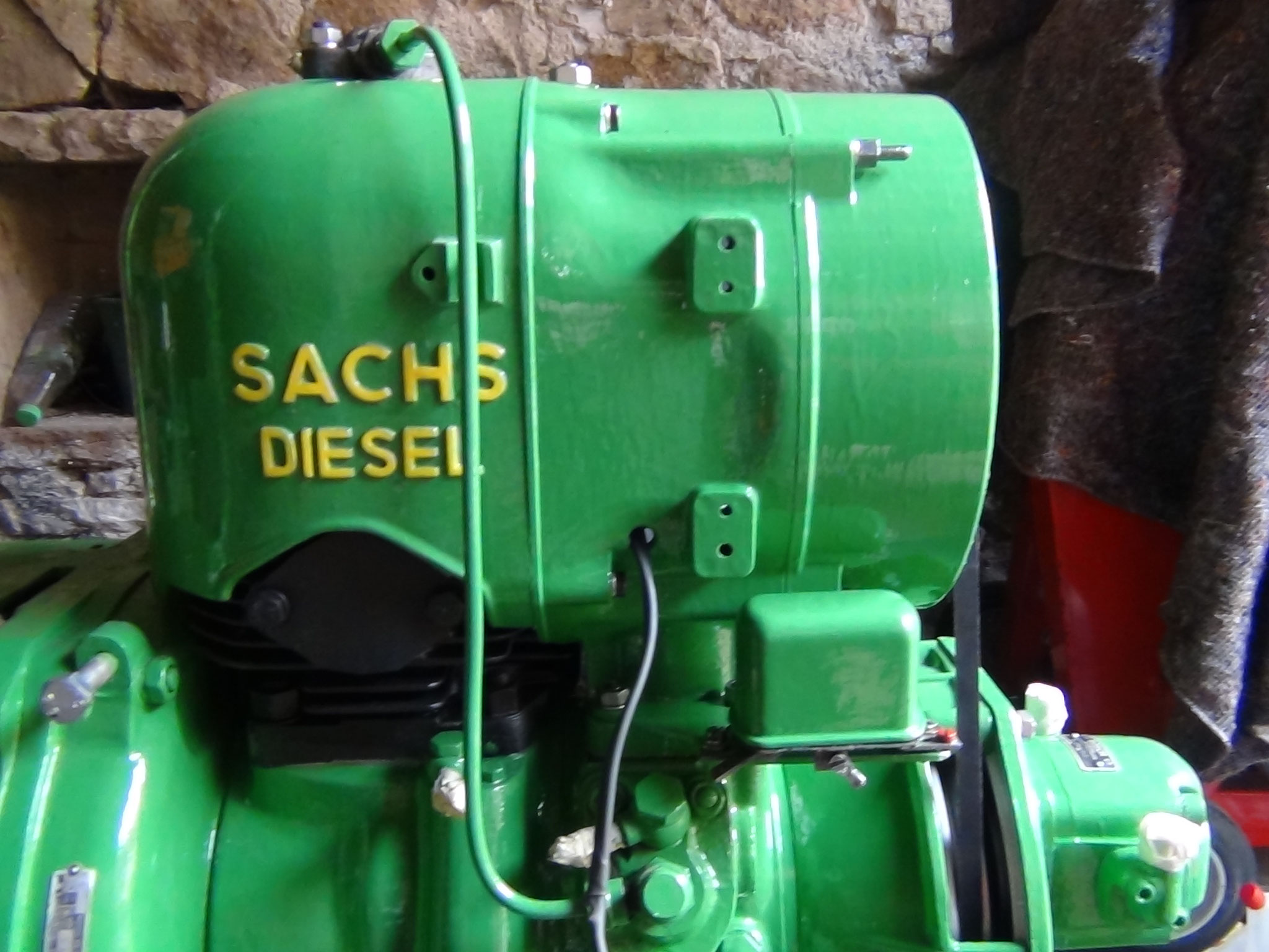 Montage Lichtmaschine Holder B12 Sachs Diesel 600 L traktortreffs