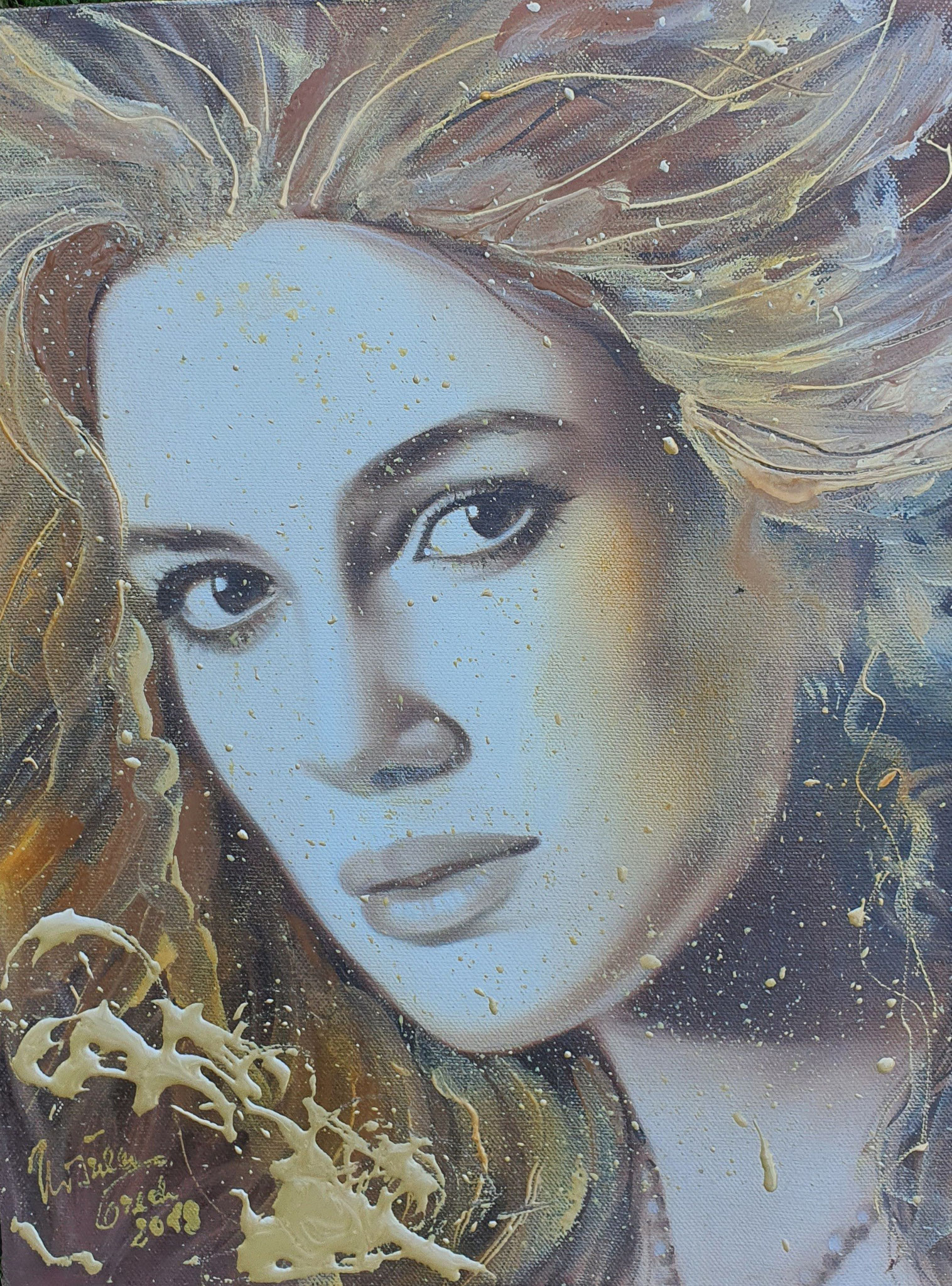 Angelina Jolie (Technic: oil/Acryl, gold, mixed media on Canvas 42 X 30,5 X 2 cm) 