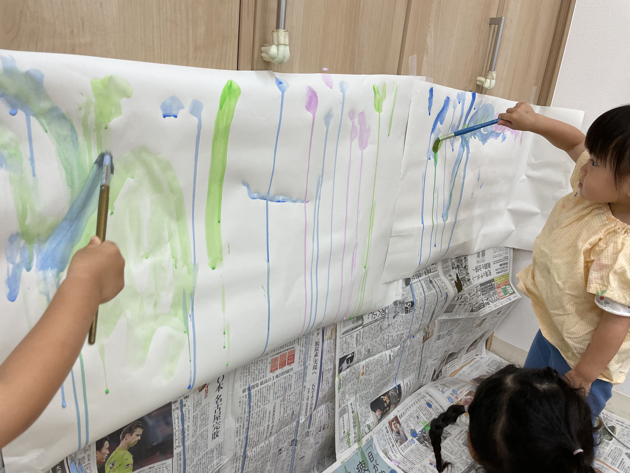 梅雨模様もこうして絵にするとまた素敵になりますね。