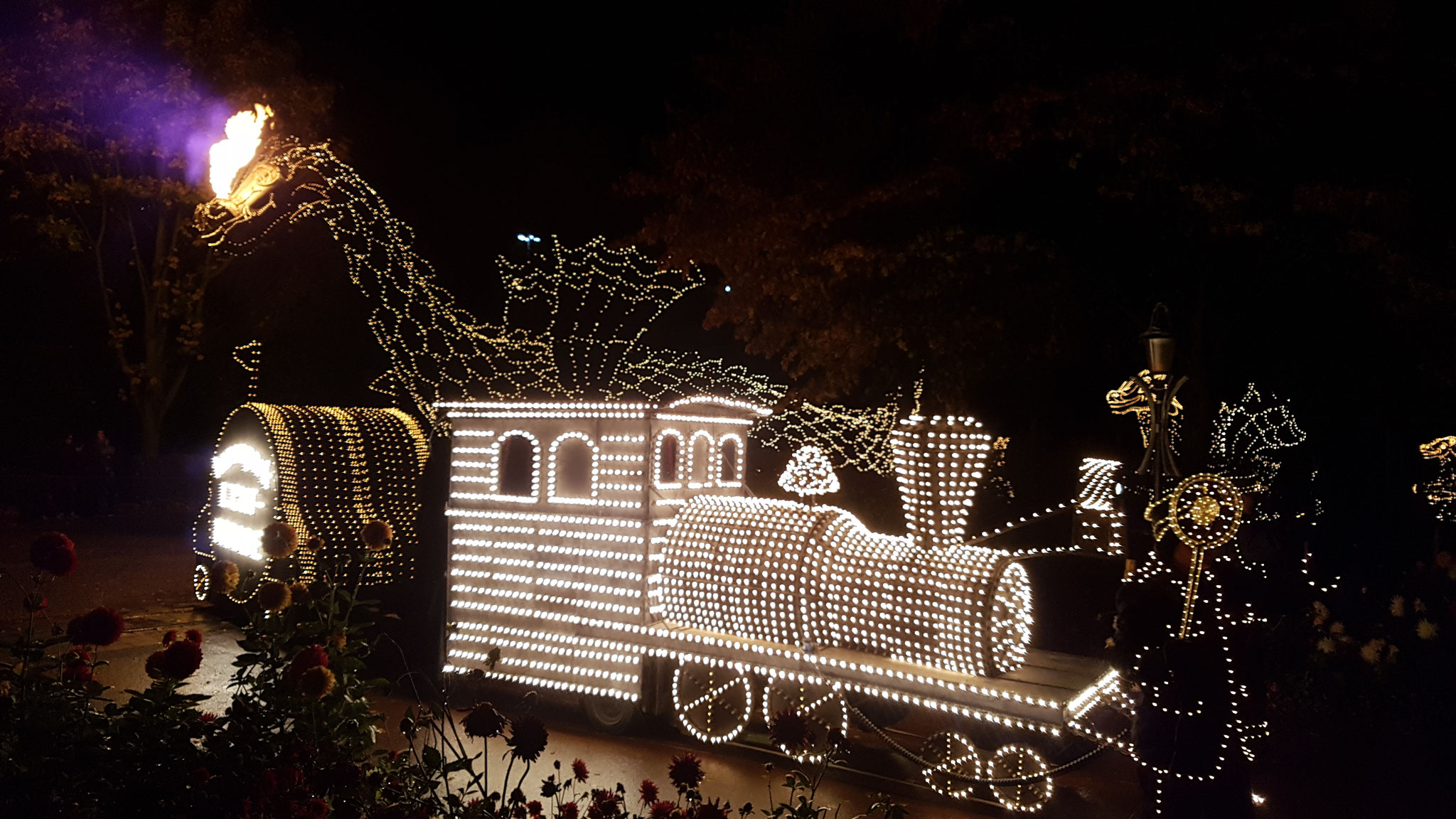 Lichterparade beim Event "Herbstzauber am Meer"