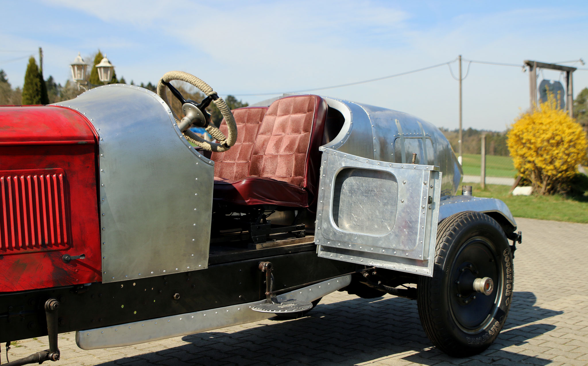 Packard 1929 Karosserie handgearbeitet aus Aluminium
