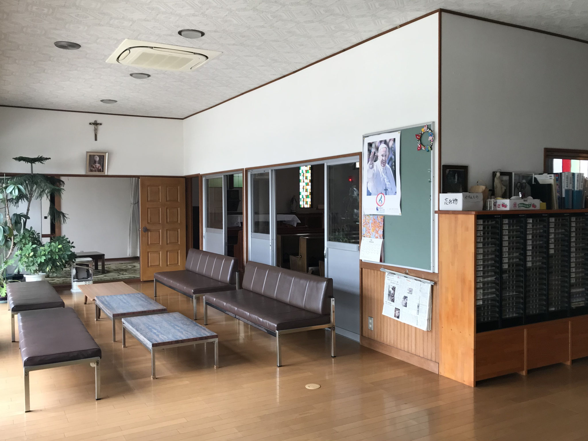 教会ロビー