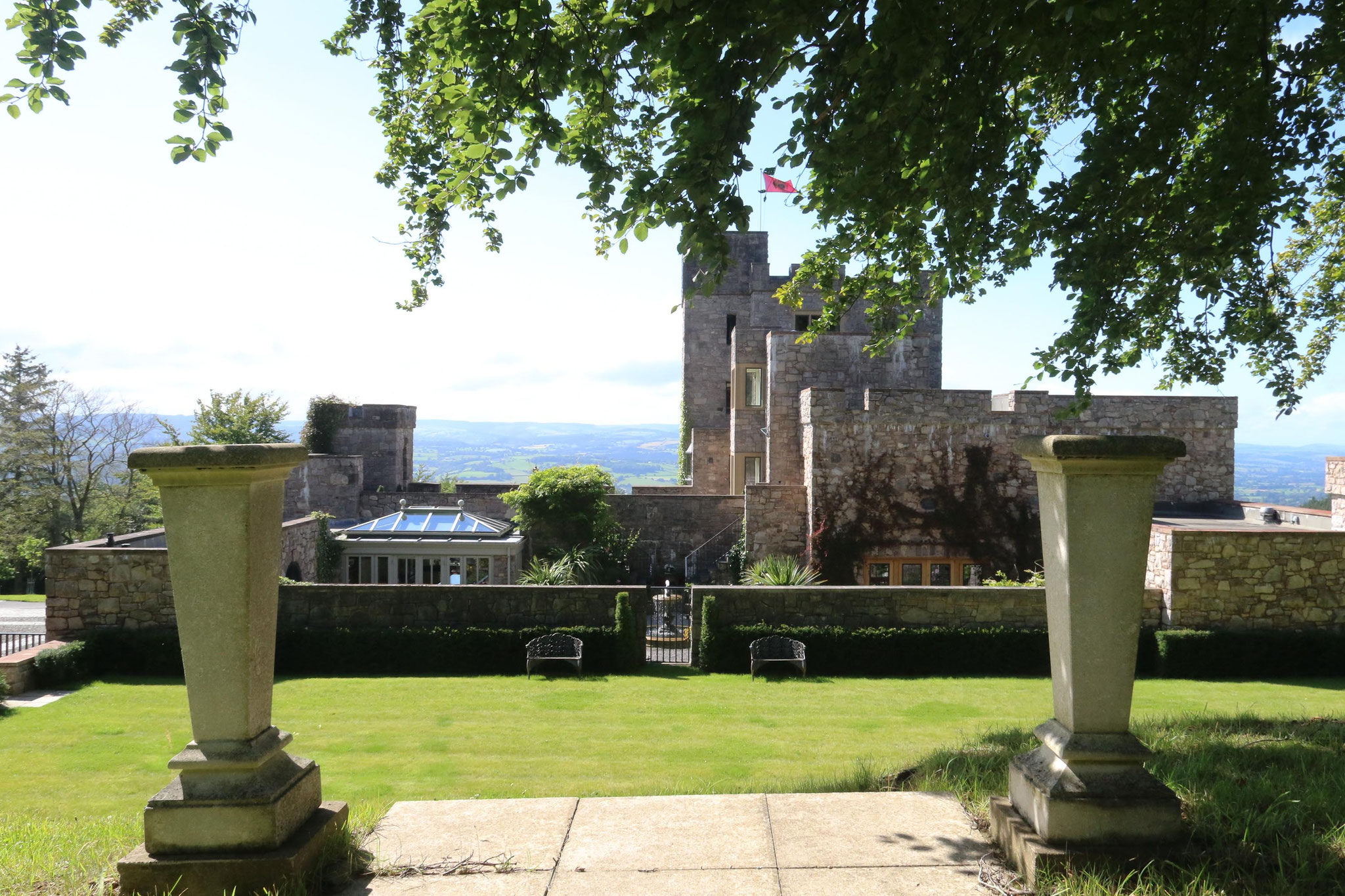 Castell Gyrn Denbighshire Architecture & Property Photography