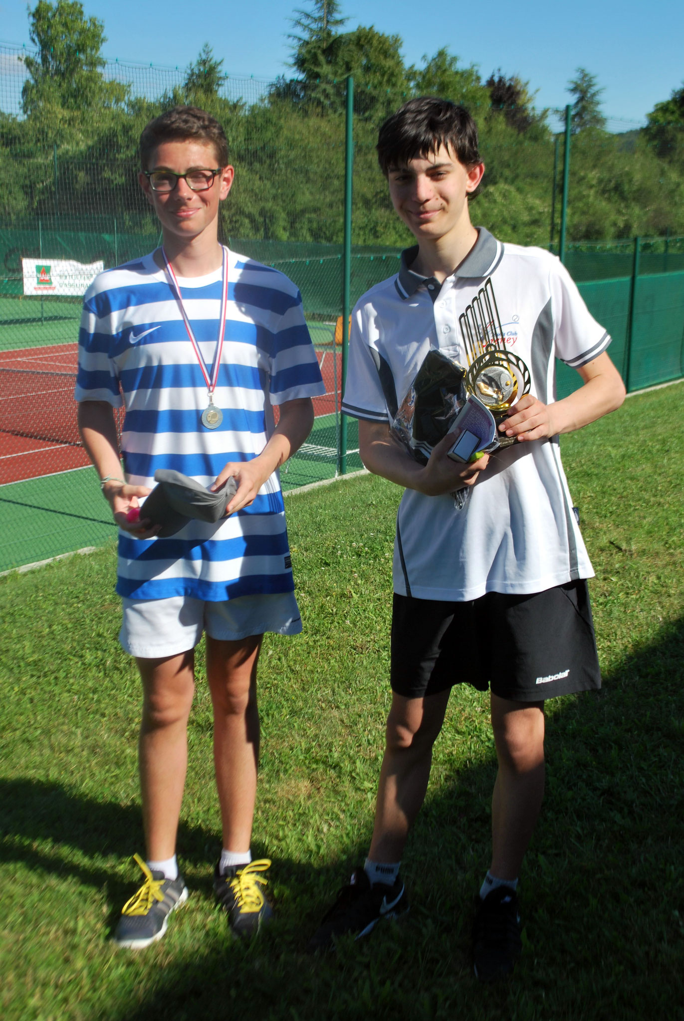 Nicolas TANNER (finaliste) et Antonin GRISEZ (vainqueur en 15/16 ans garçons)