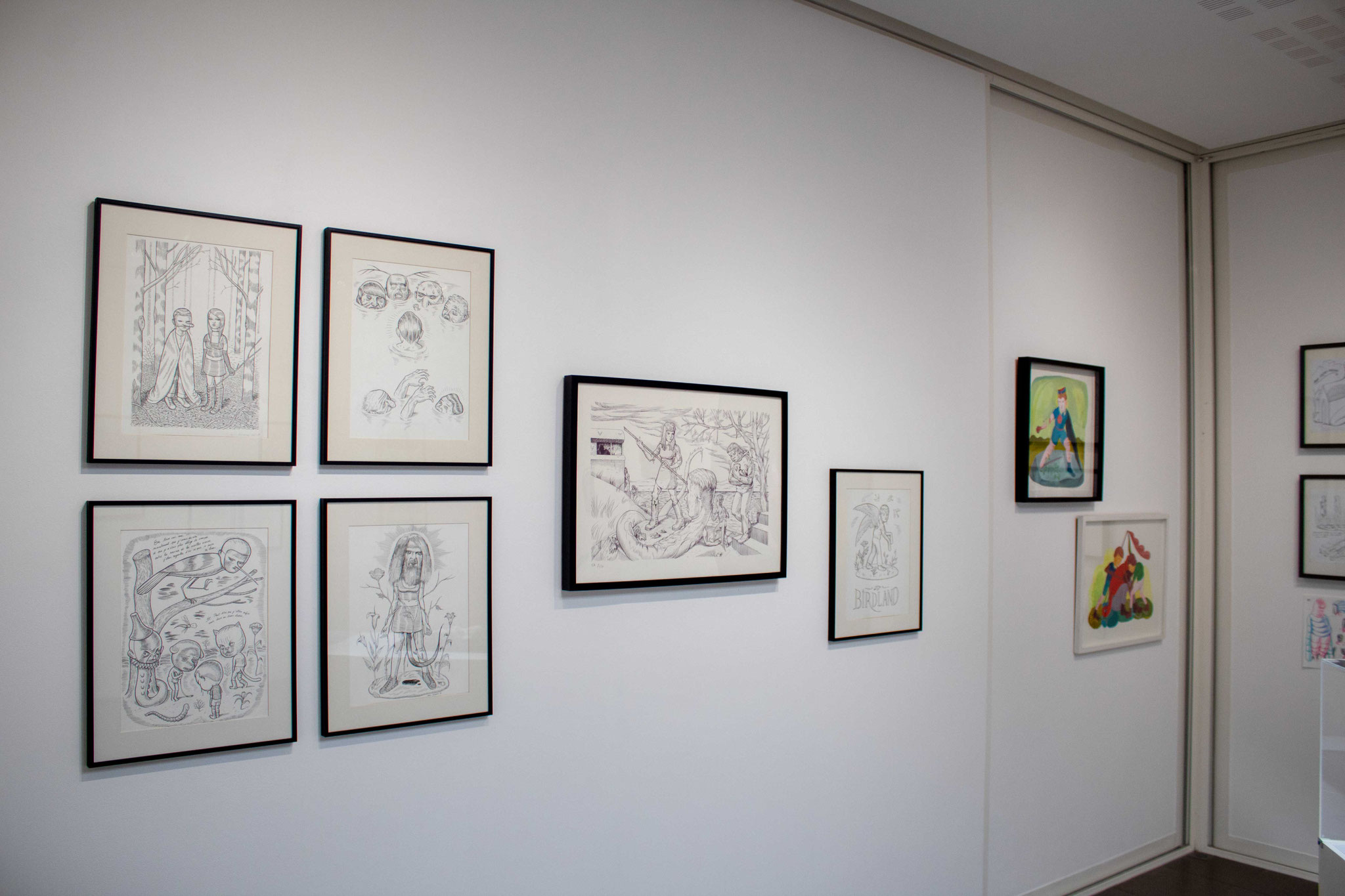 Vue de l'exposition Hors-peaux, de Ludovic Debeurme