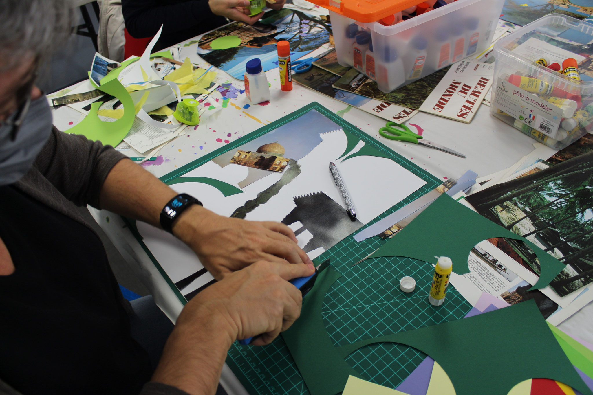 Expérimentations : découpage, collage