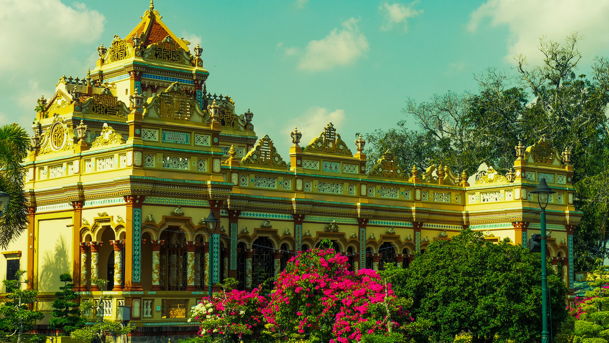 My Tho - Vinh Trang Temple