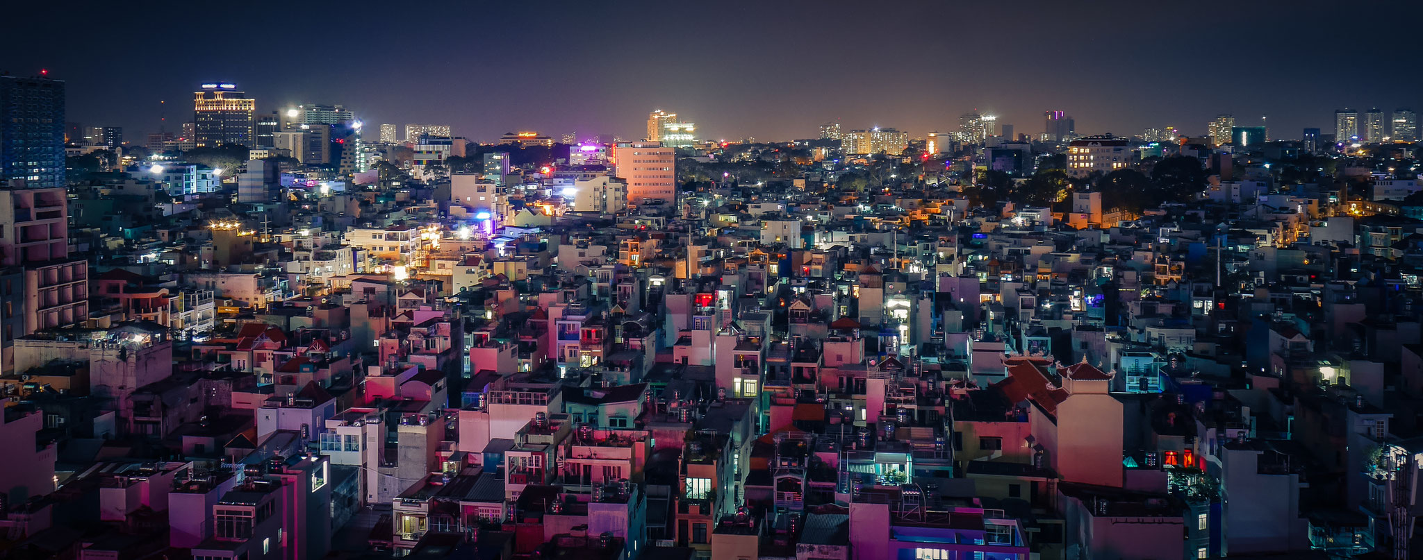 Ho-Chi-Minh-Stadt (Saigon) - von unserem Hotel (Le Duy Grand Hotel) aus fotografiert